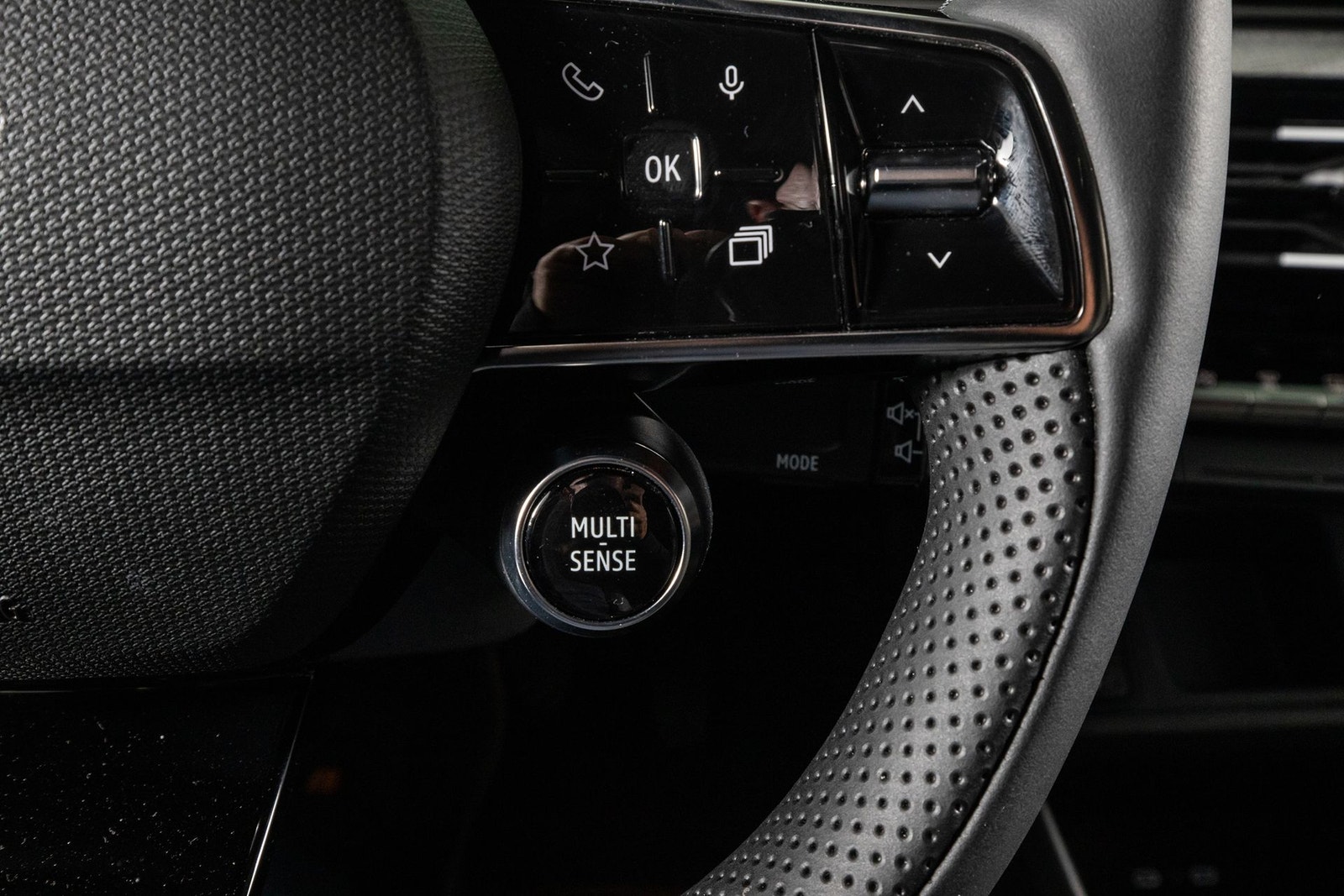 Renault 5 E-Tech 52 kWh, 150hp, 2025