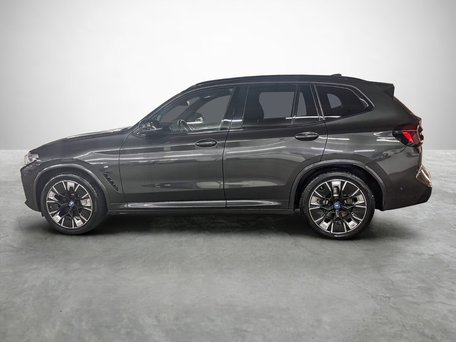 BMW iX3, 286hk, 2024