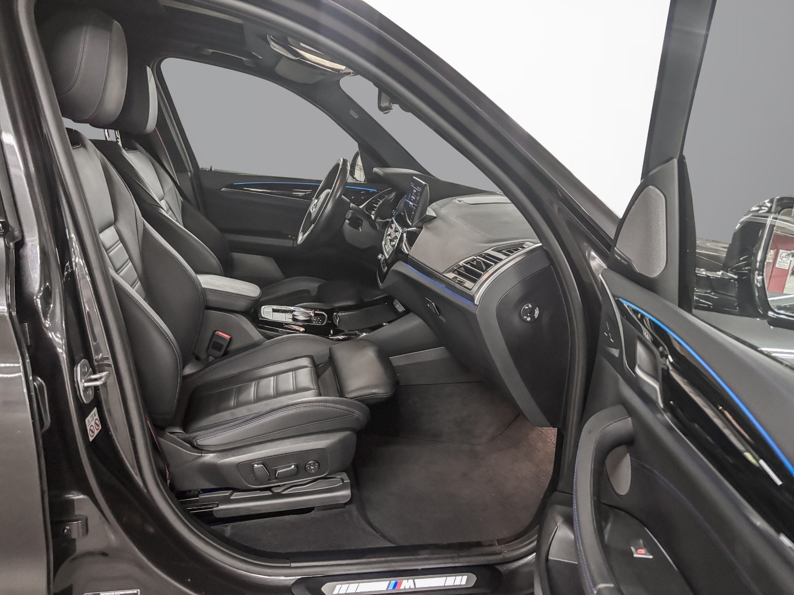 BMW iX3, 286hk, 2024
