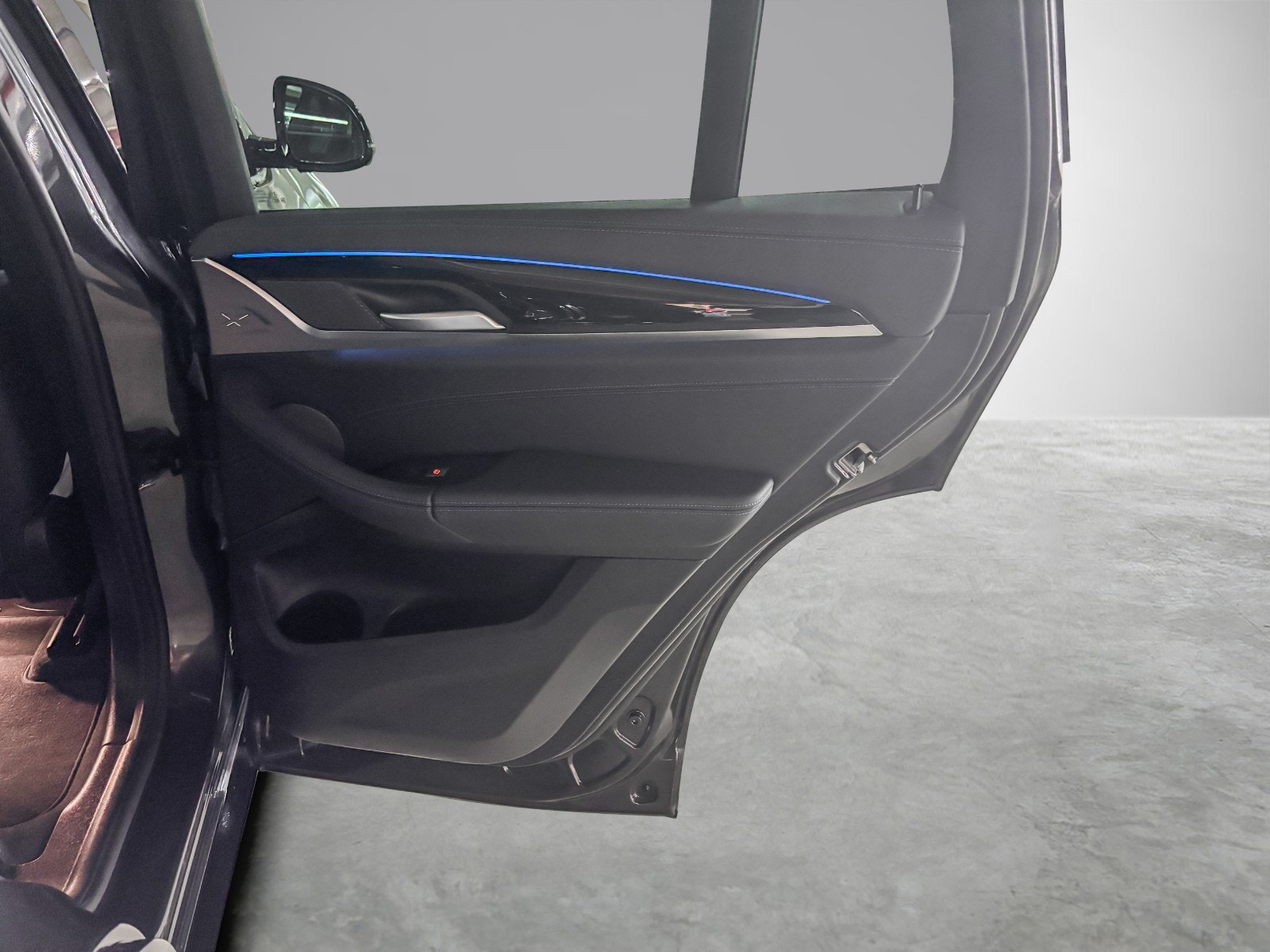 BMW iX3, 286hk, 2024
