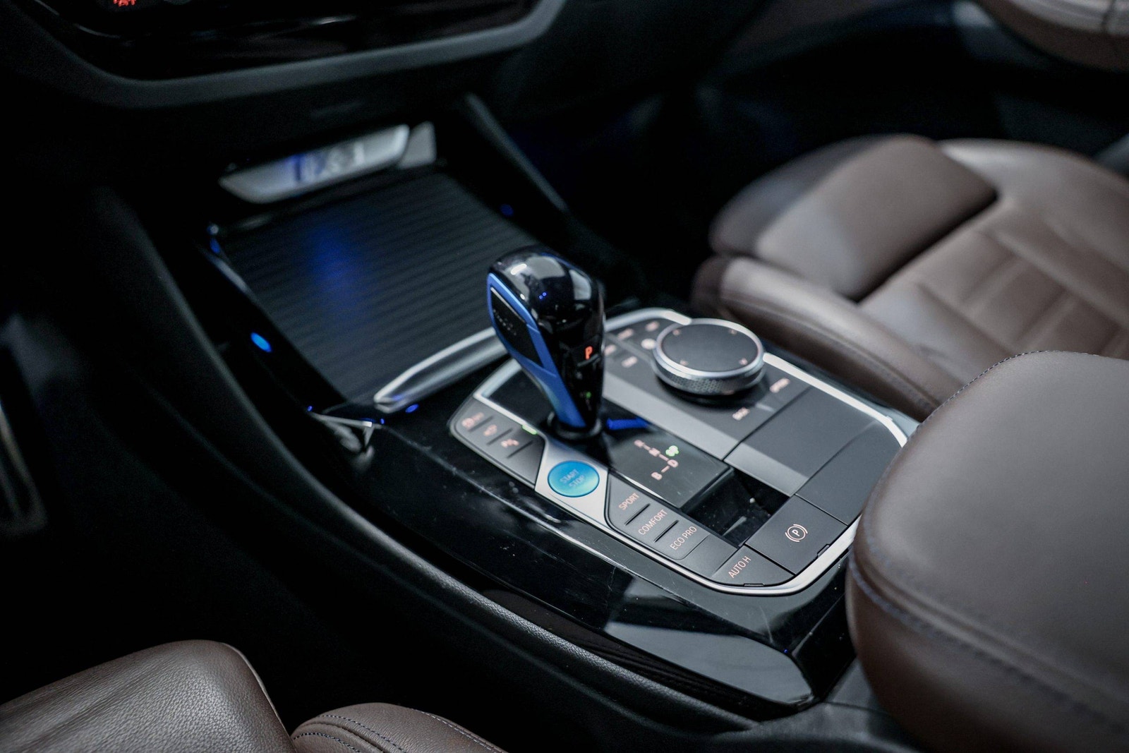 BMW iX3, 286ps, 2022