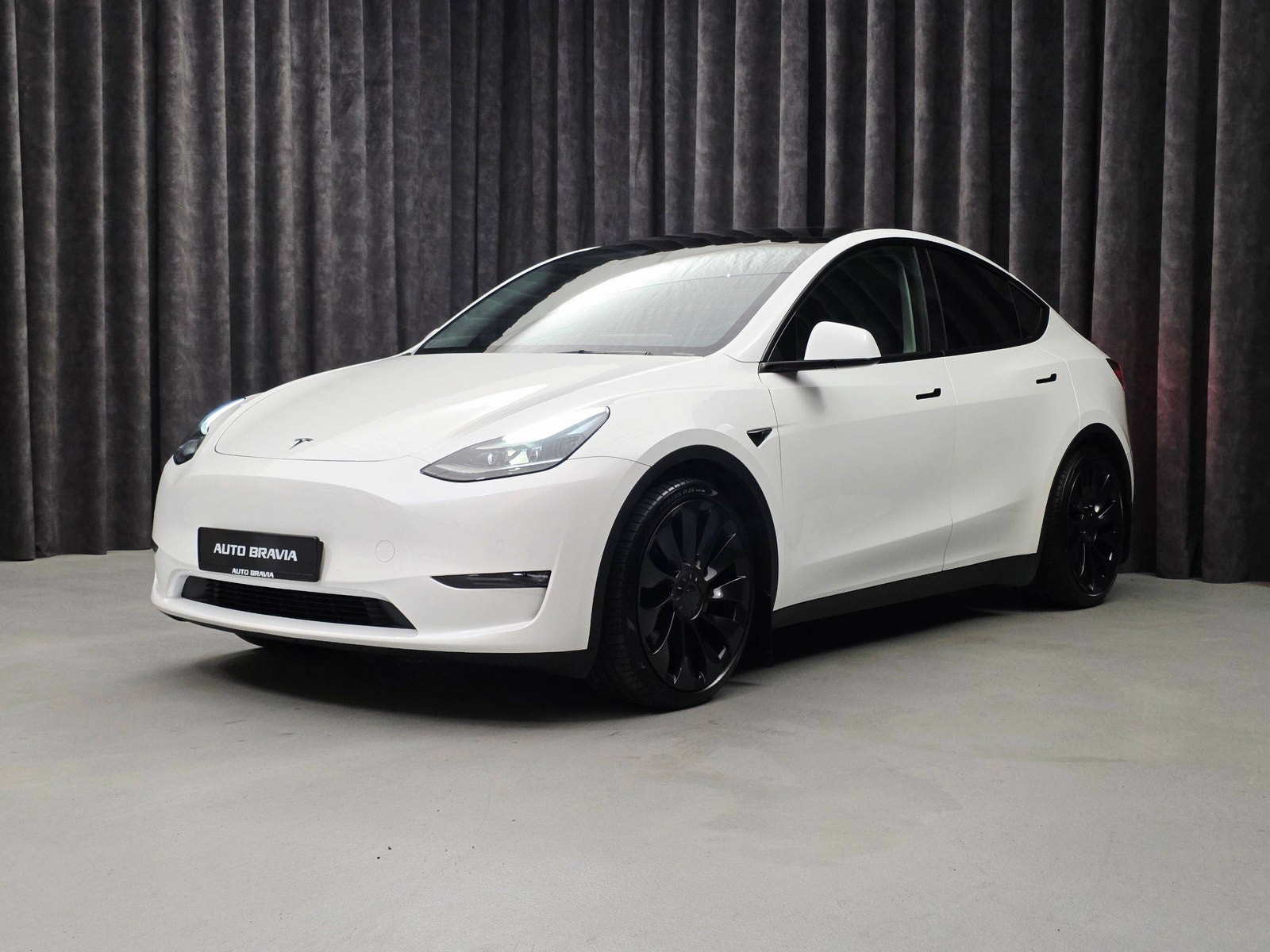 Tesla Model Y Performance, 534hp, 2022