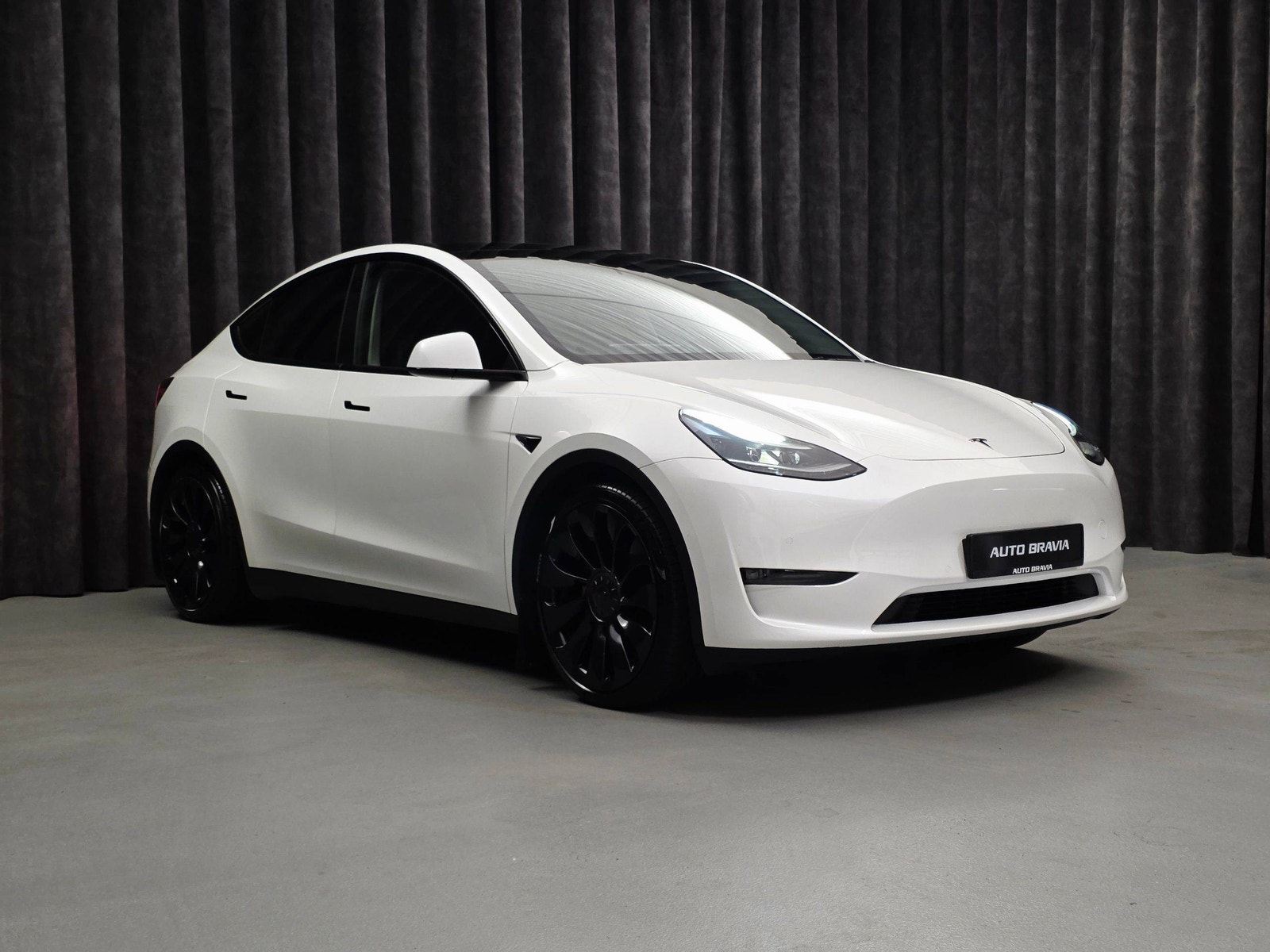 Tesla Model Y Performance, 534hp, 2022
