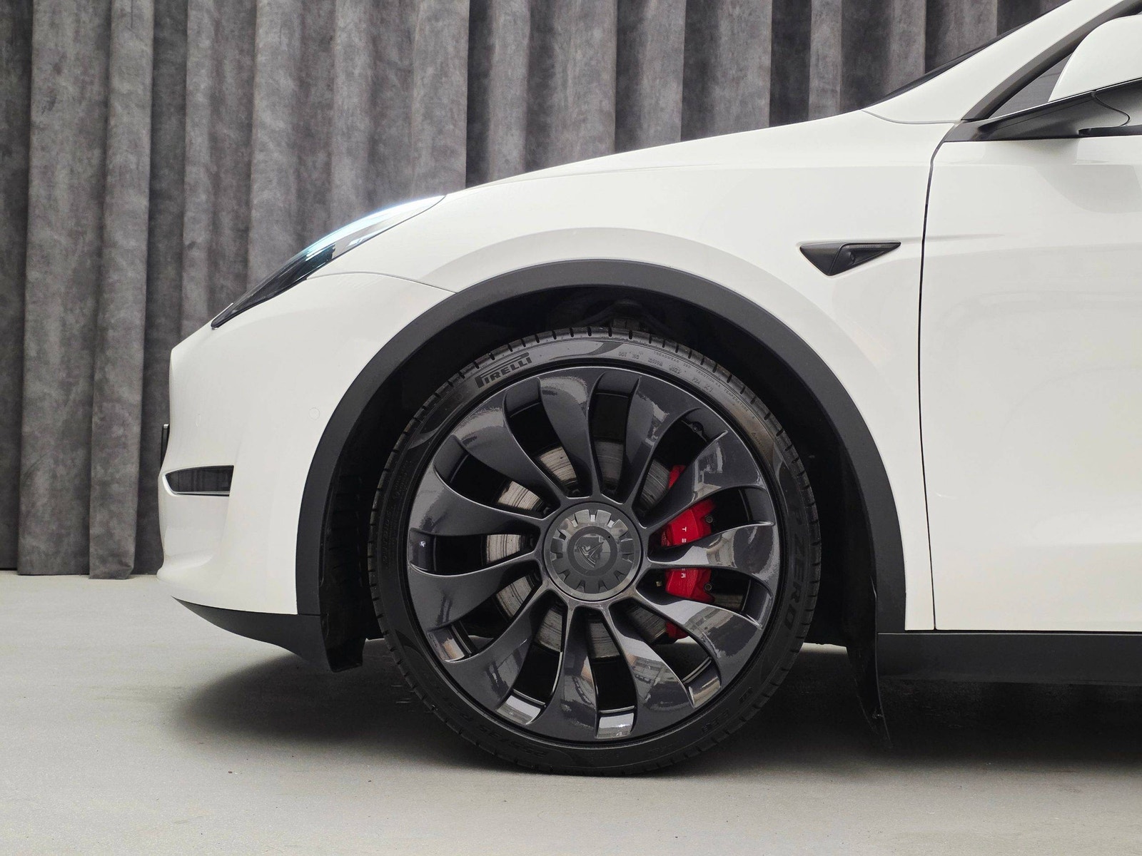 Tesla Model Y Performance, 534hp, 2022