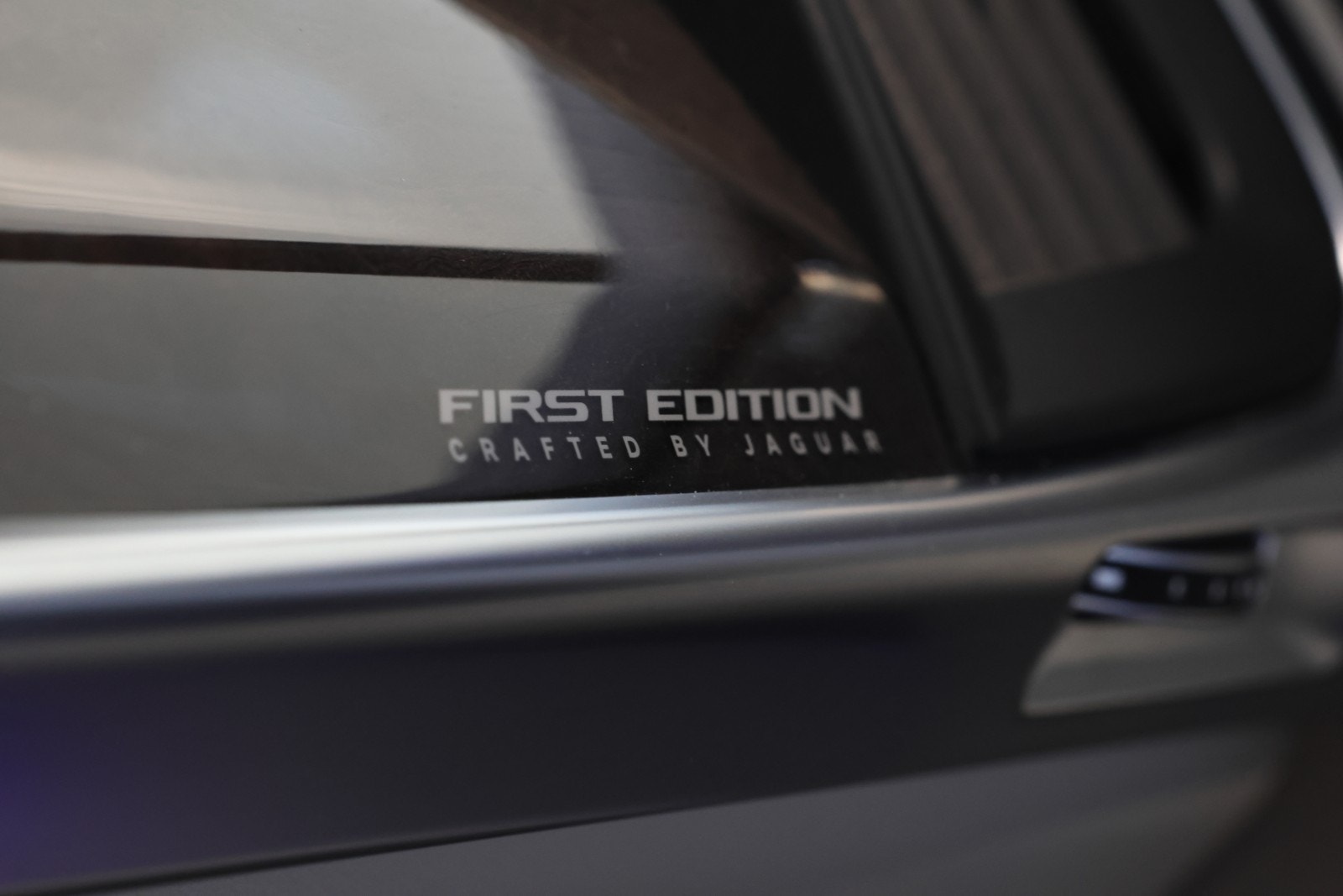 Jaguar I-Pace EV400, 400hp, 2019
