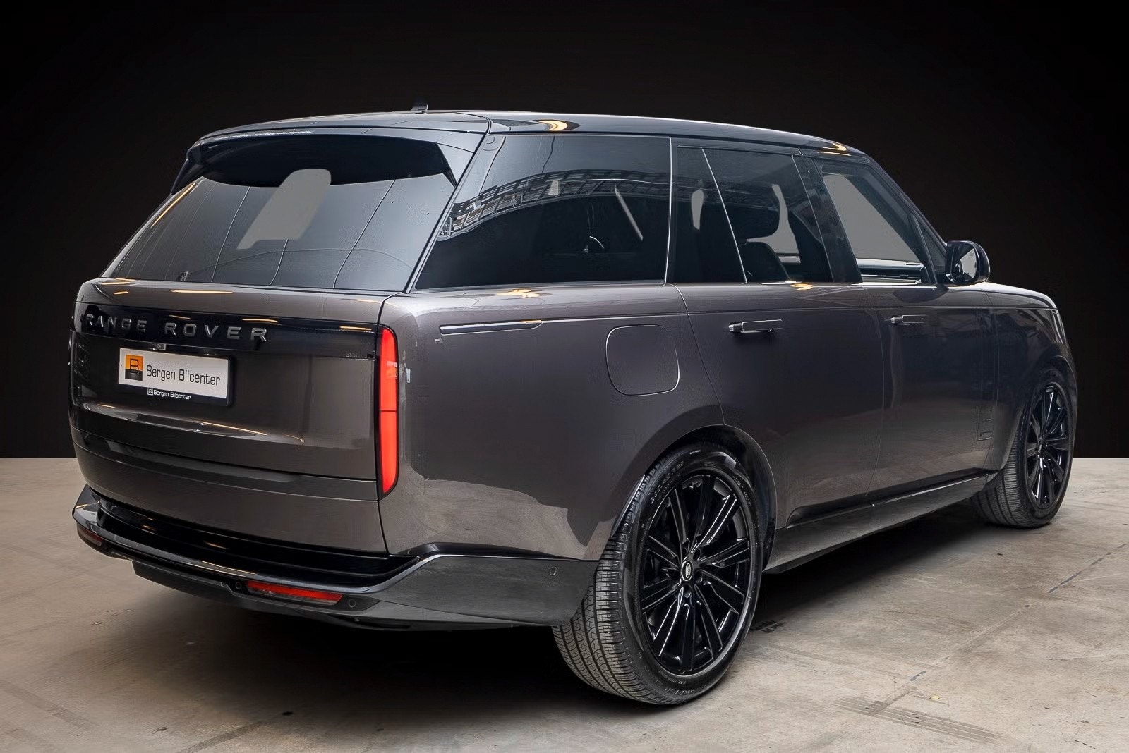 Land Rover Range Rover P550e Automatisk, 8-trinn, 550hk, 2024