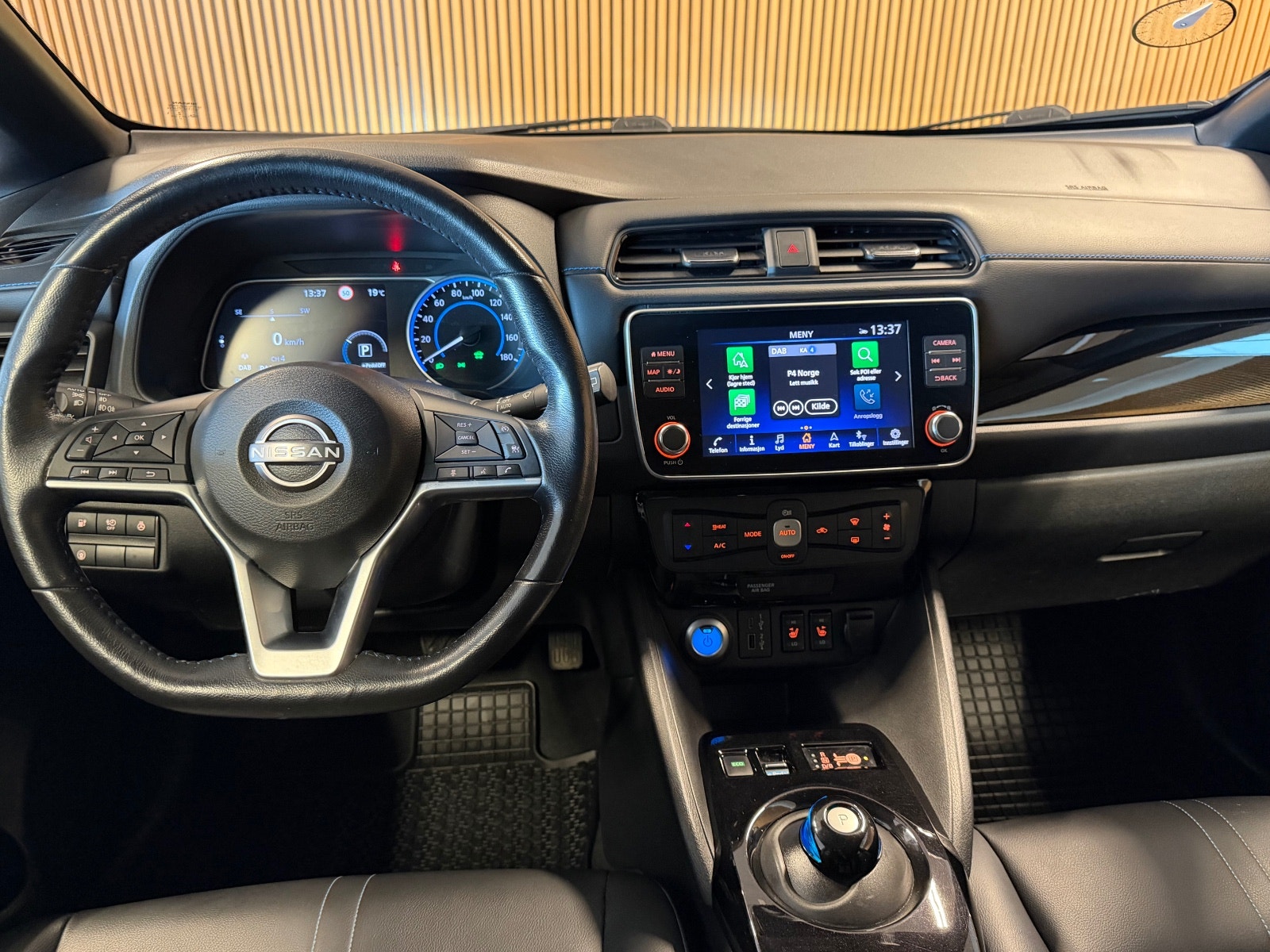 Nissan Leaf e+, 217hp, 2022