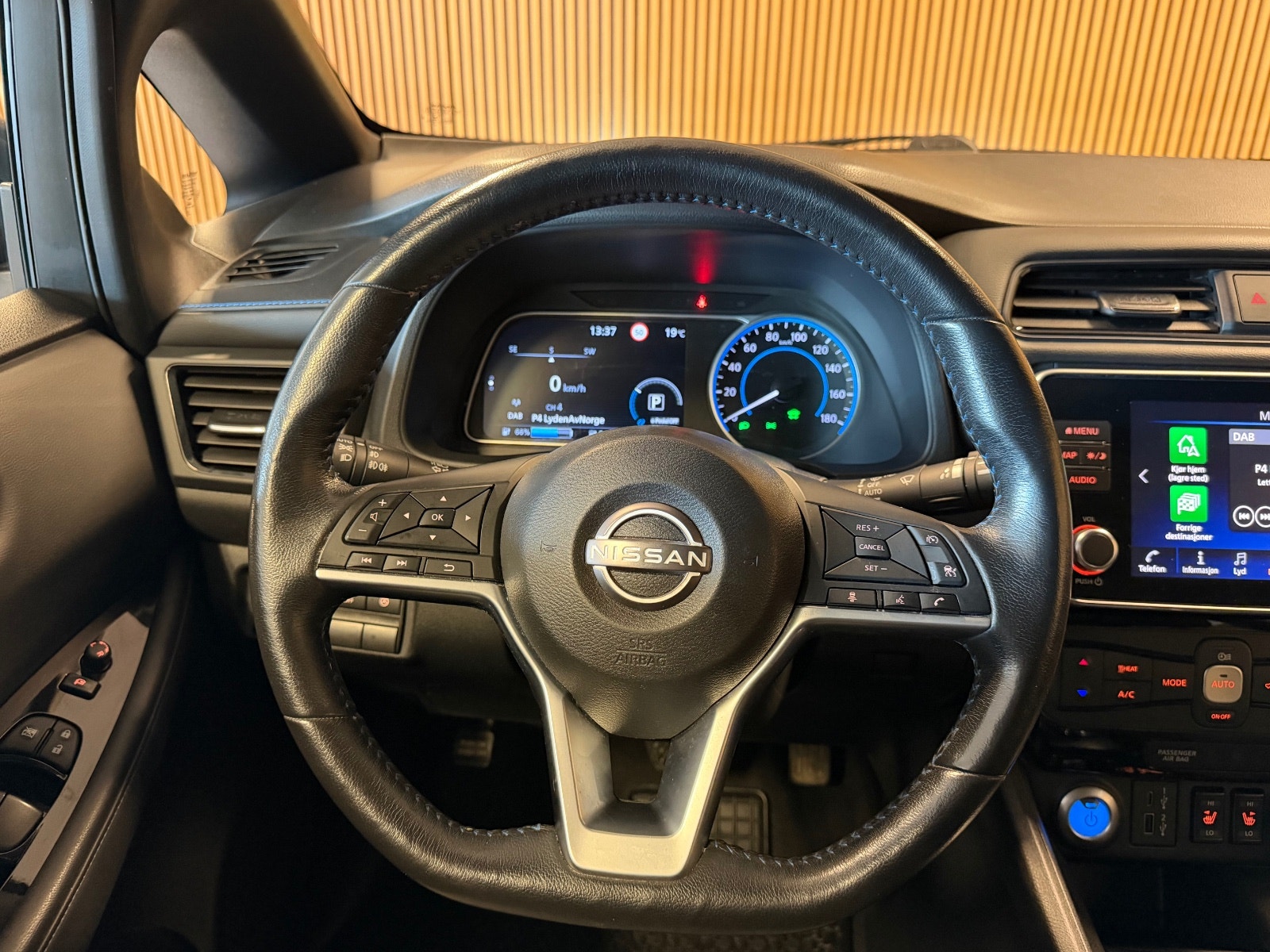Nissan Leaf e+, 217hp, 2022