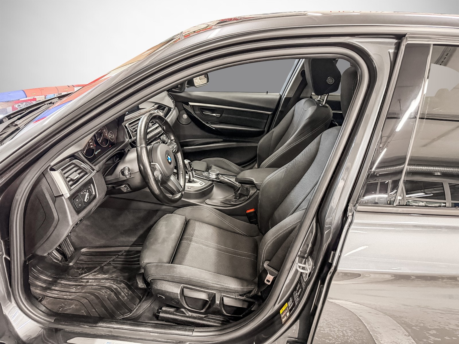 BMW 330e Sedan Steptronic, 8-trinn, 252hk, 2017