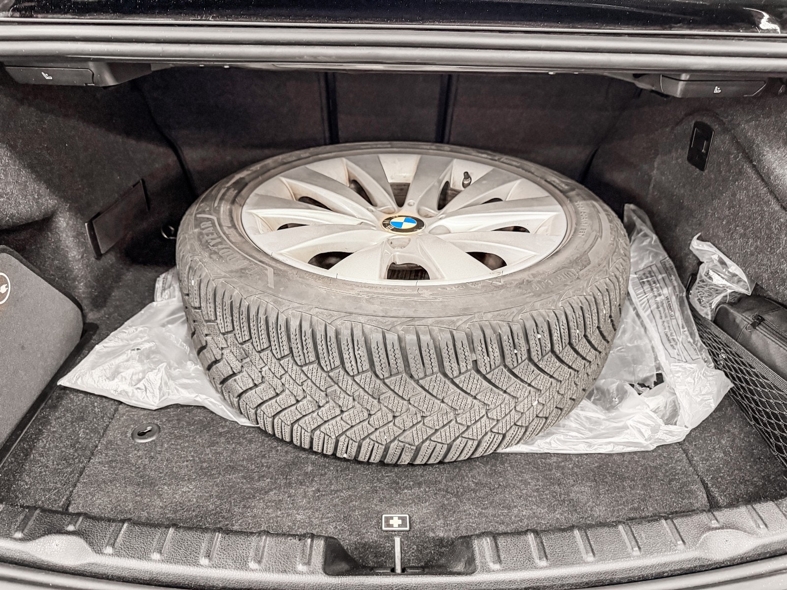 BMW 330e Sedan Steptronic, 8-trinn, 252hk, 2017