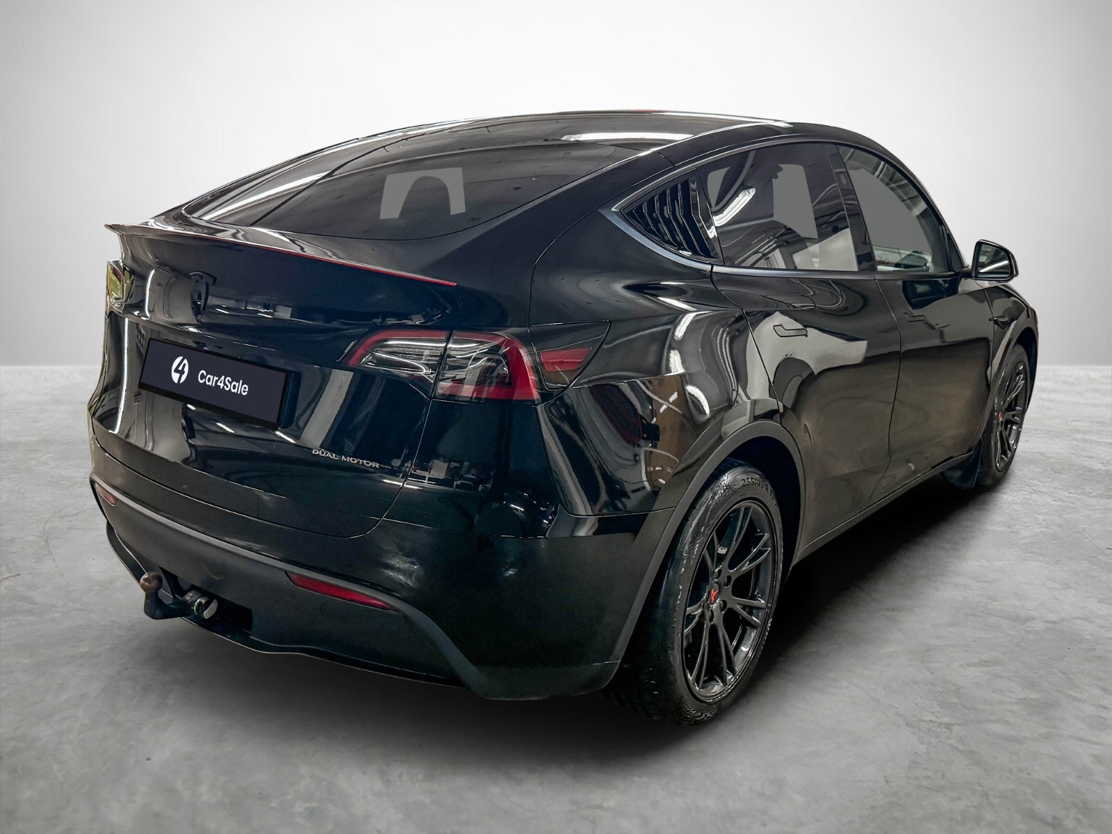 Tesla Model Y Long Range AWD, 514ps, 2024