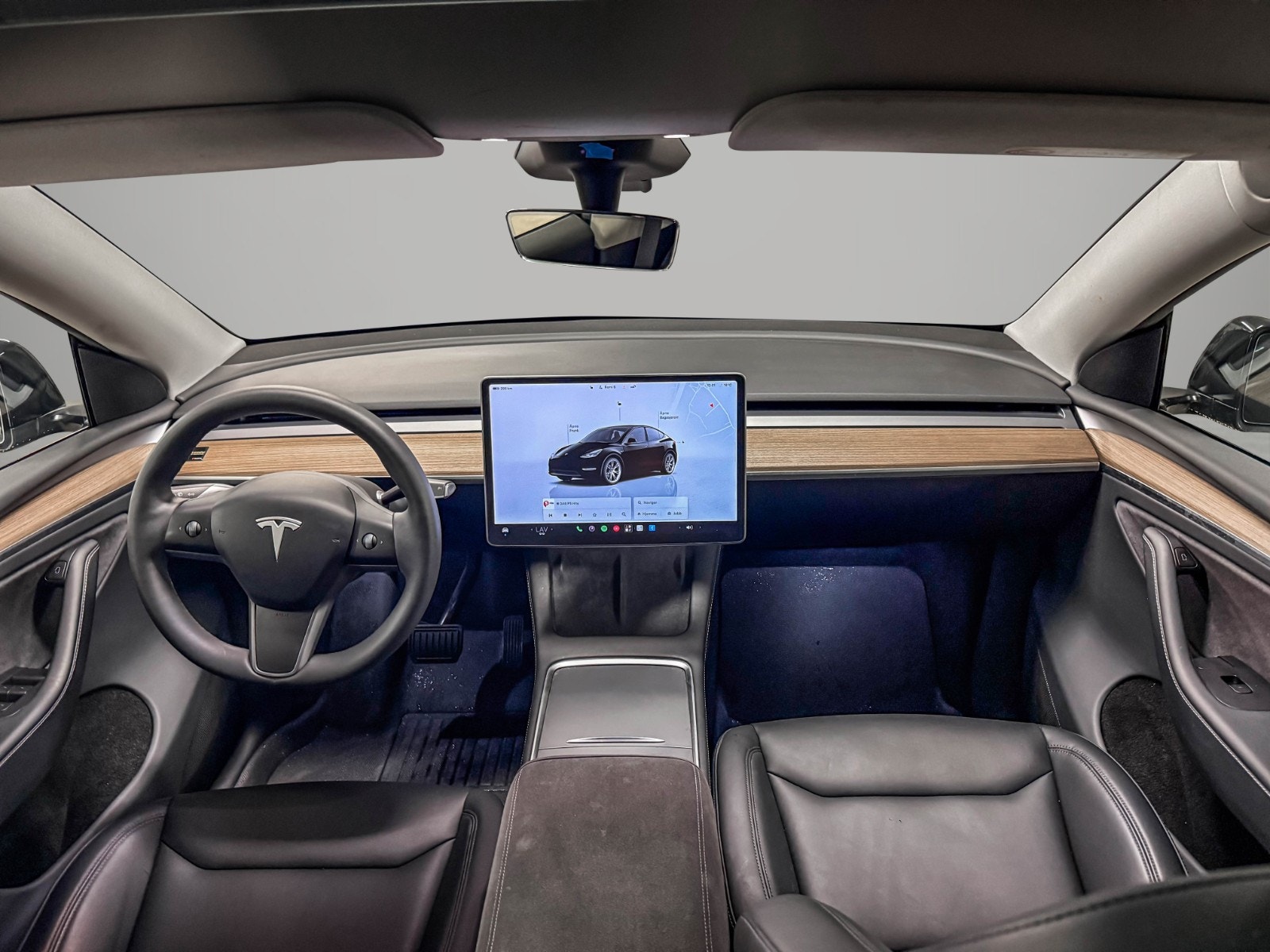 Tesla Model Y Long Range AWD, 514ps, 2024