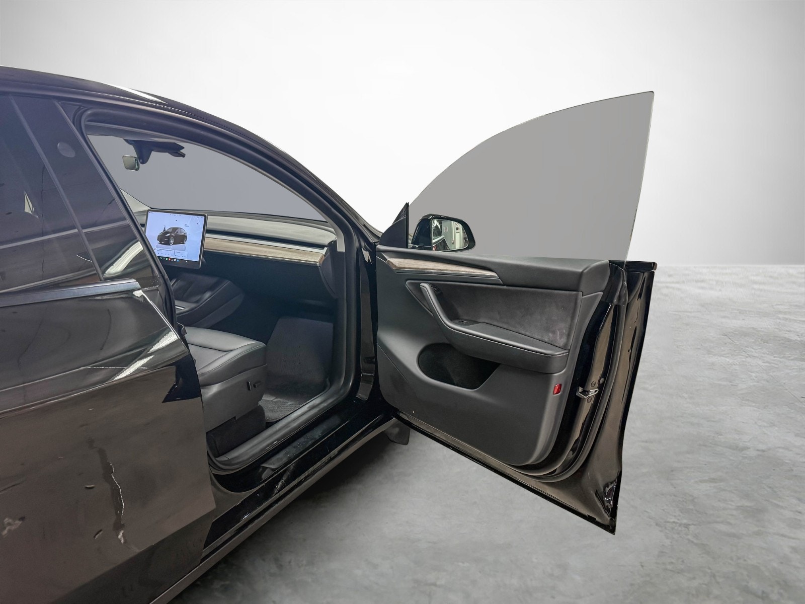 Tesla Model Y Long Range AWD, 514ps, 2024