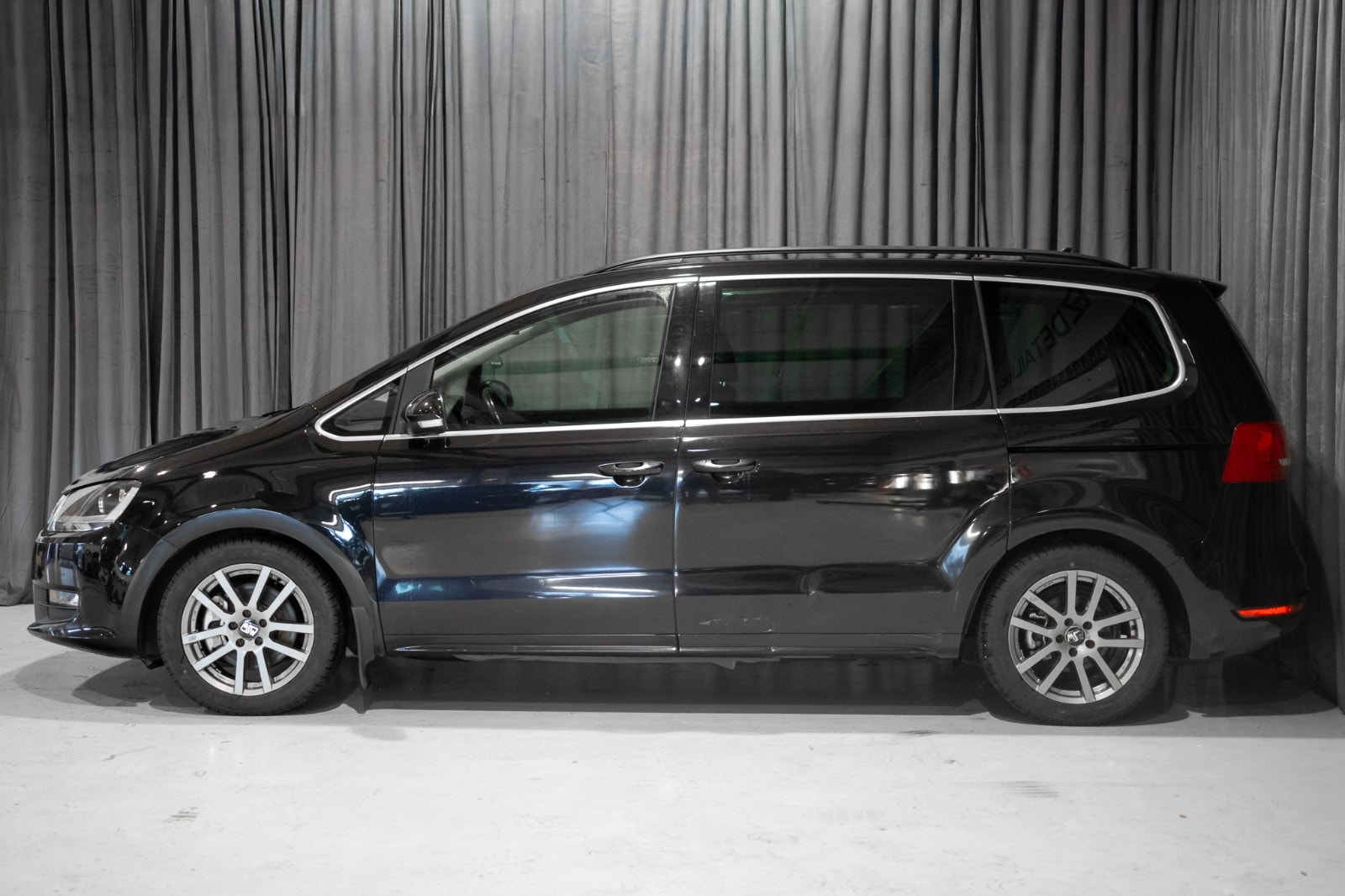 Volkswagen Sharan 7-seater 2.0 TDI DPF BMT DSG Sekventiell, 140hk, 2012