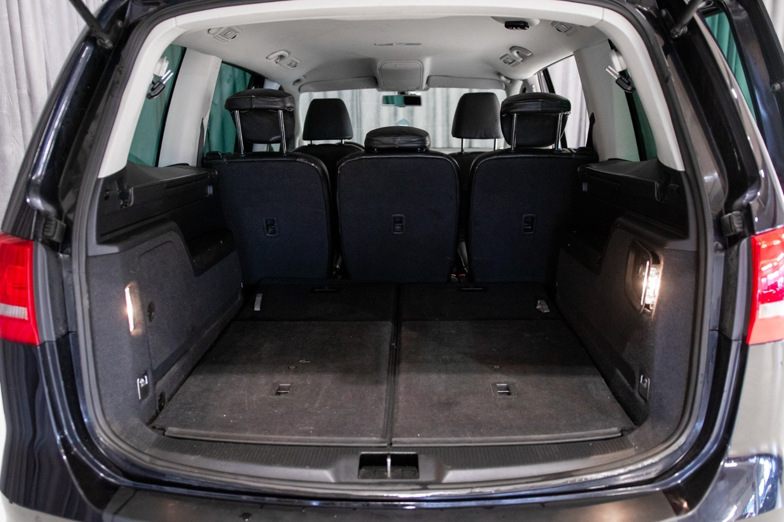Volkswagen Sharan 7-seater 2.0 TDI DPF BMT DSG Sekventiell, 140hk, 2012