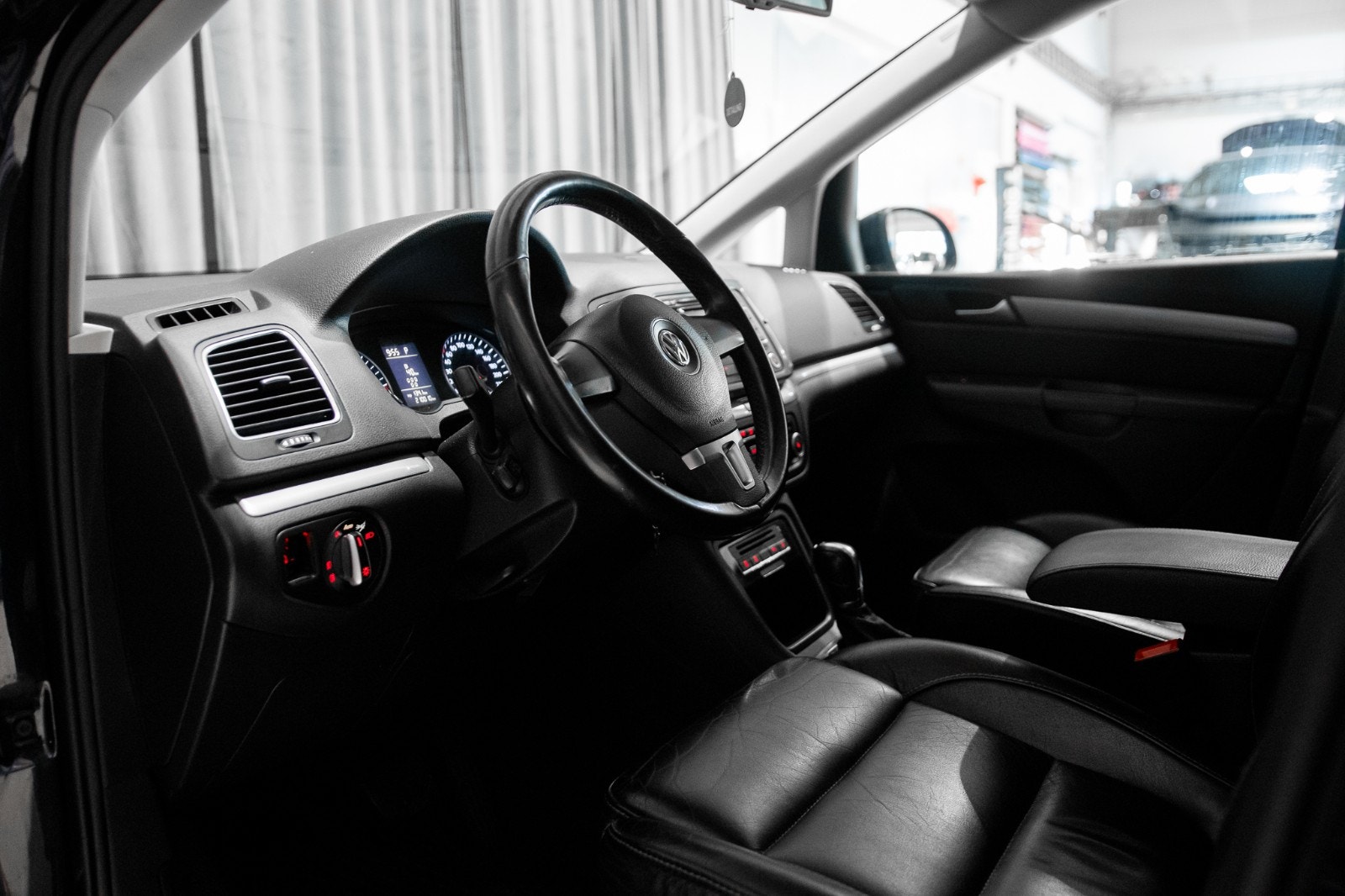 Volkswagen Sharan 7-seater 2.0 TDI DPF BMT DSG Sekventiell, 140hk, 2012