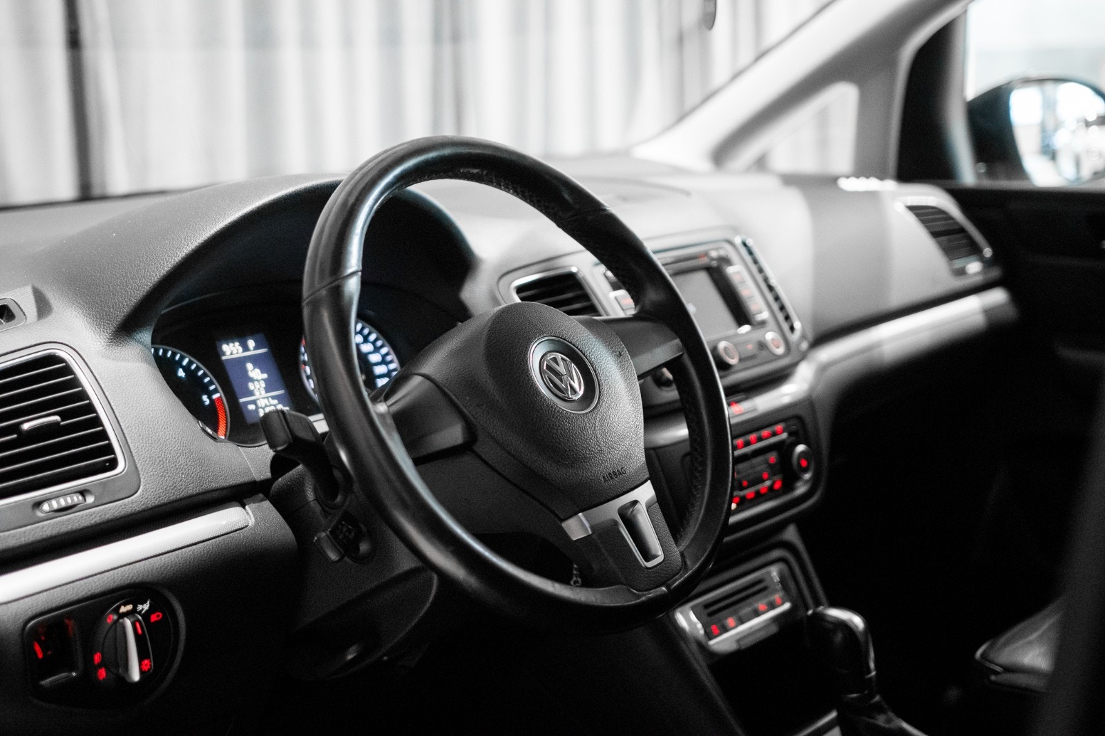 Volkswagen Sharan 7-seater 2.0 TDI DPF BMT DSG Sekventiell, 140hk, 2012