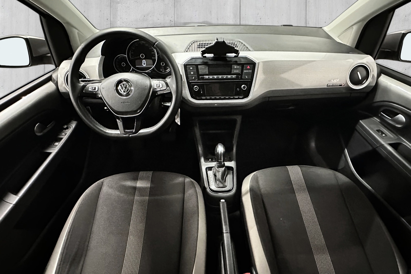 Volkswagen e-up!, 82ps, 2019