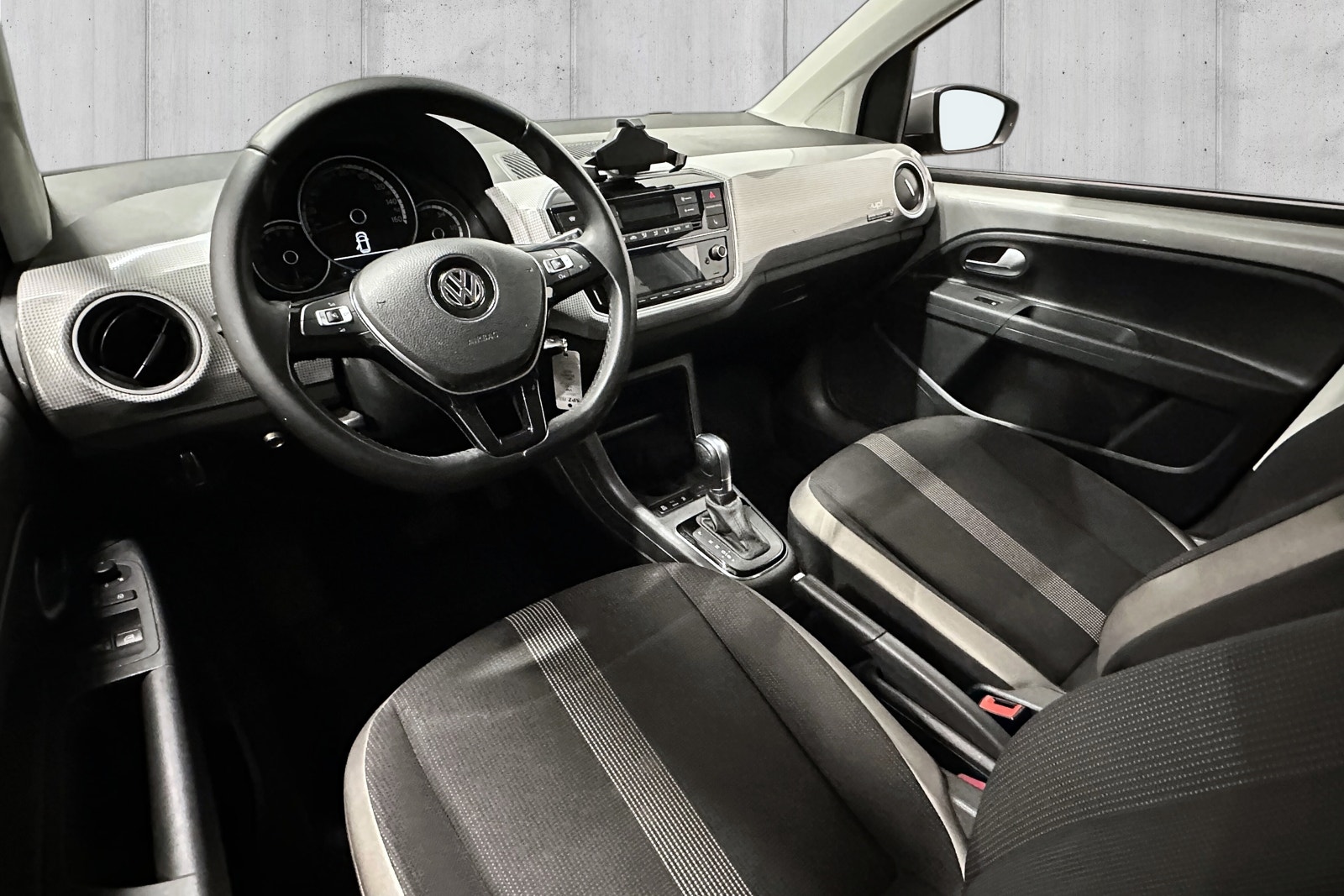 Volkswagen e-up!, 82ps, 2019