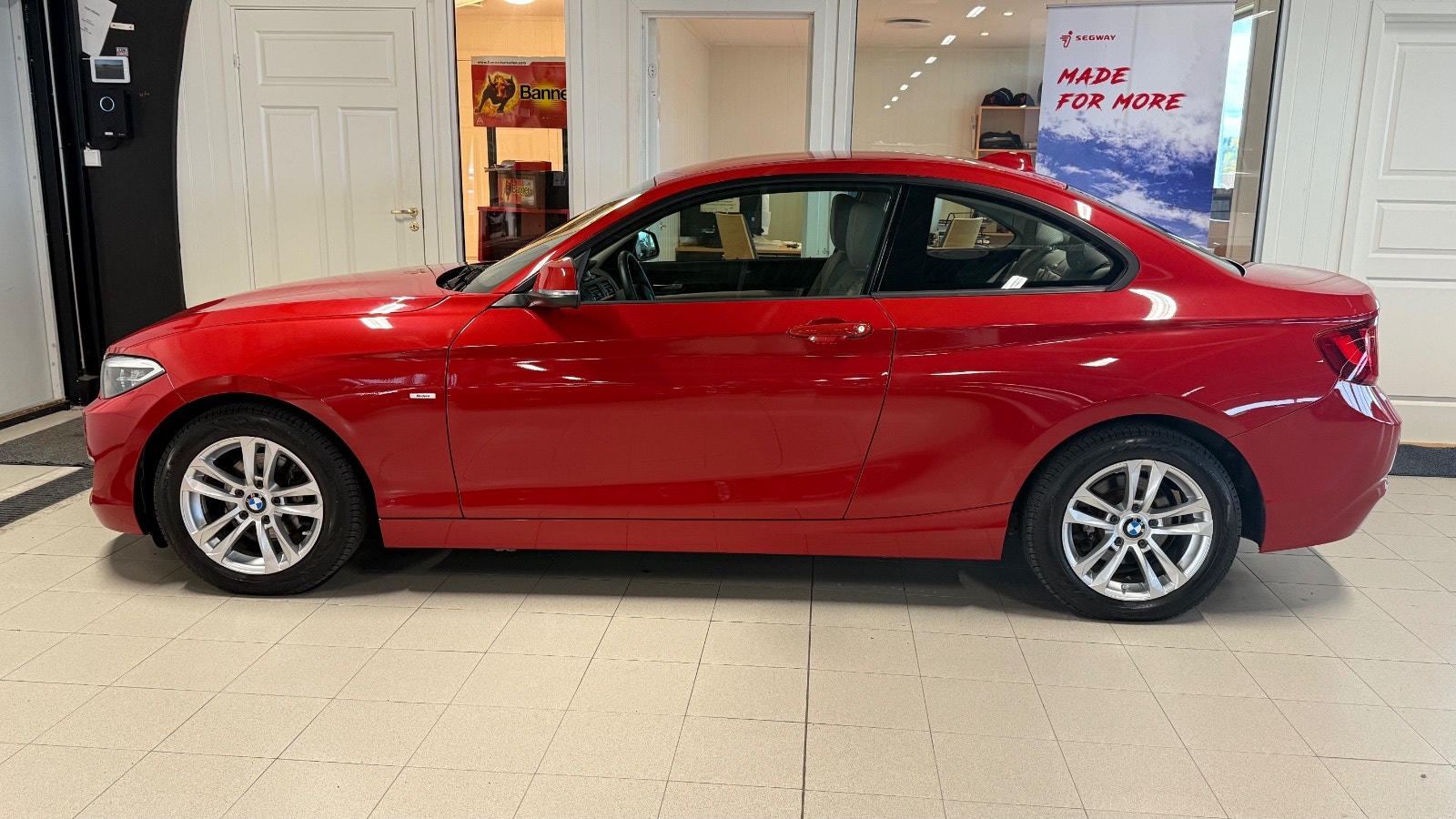 BMW 218d Coupé Steptronic, 8-trins, 136ps, 2015