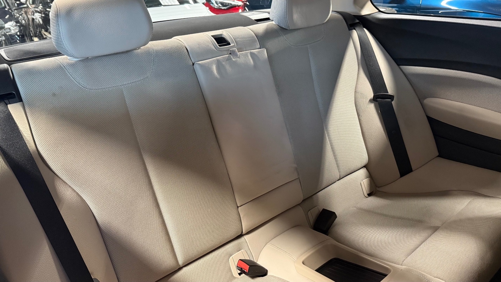 BMW 218d Coupé Steptronic, 8-trins, 136ps, 2015