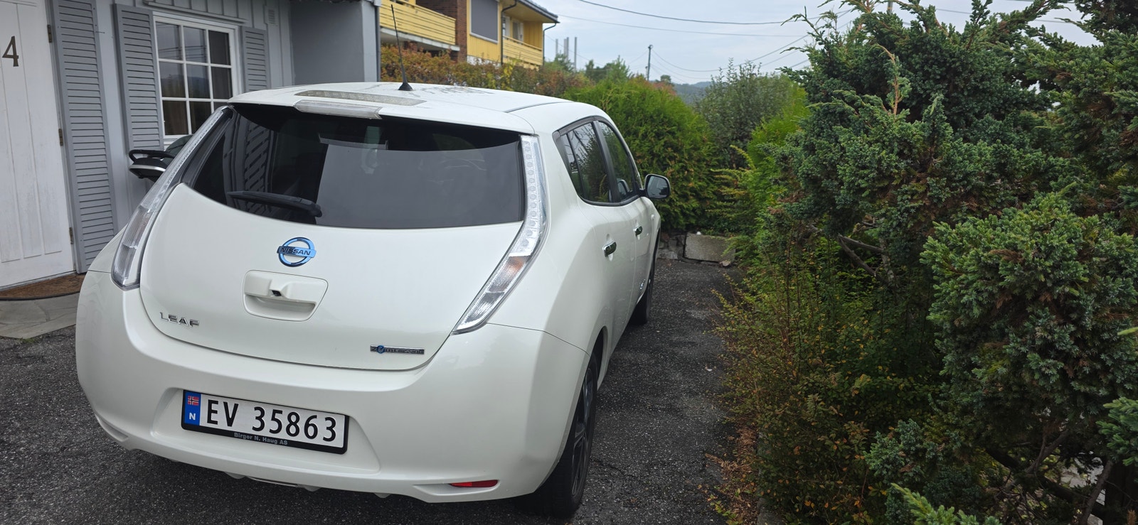 Nissan Leaf 24 kWh, 109ps, 2016