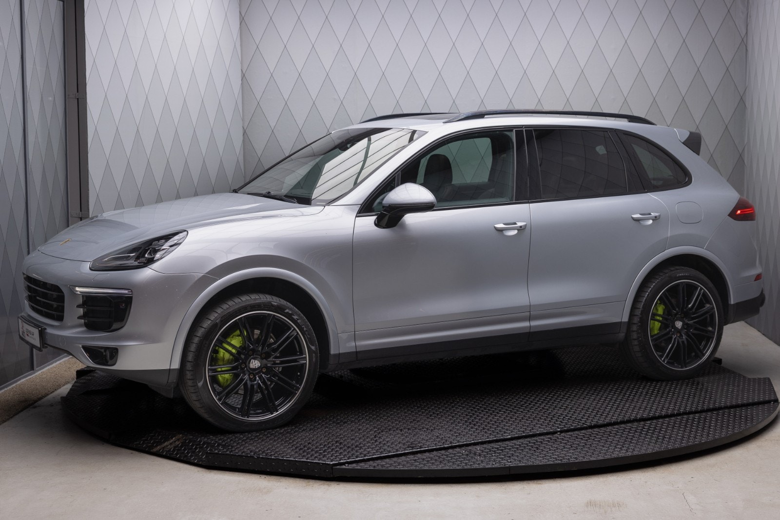 Porsche Cayenne S E-Hybrid TipTronic S, 8-trins, 416ps, 2017