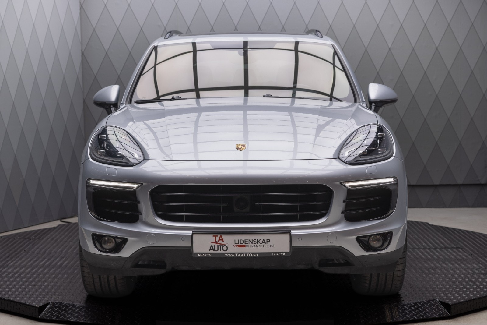 Porsche Cayenne S E-Hybrid TipTronic S, 8-trins, 416ps, 2017