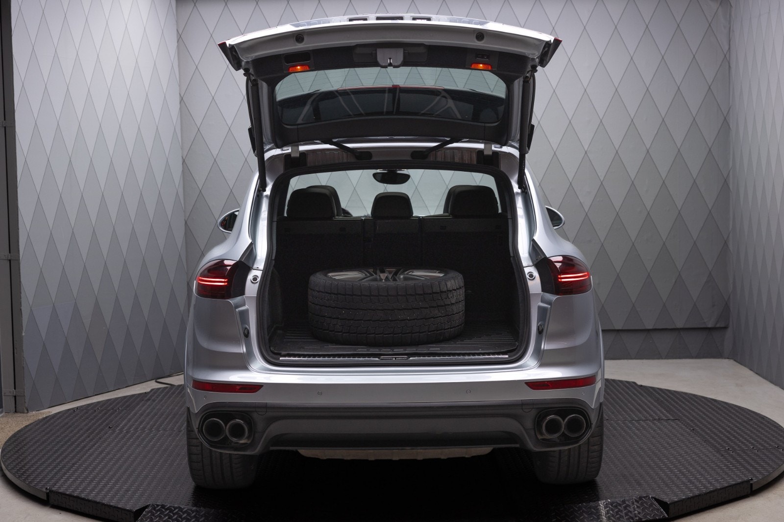 Porsche Cayenne S E-Hybrid TipTronic S, 8-trins, 416ps, 2017