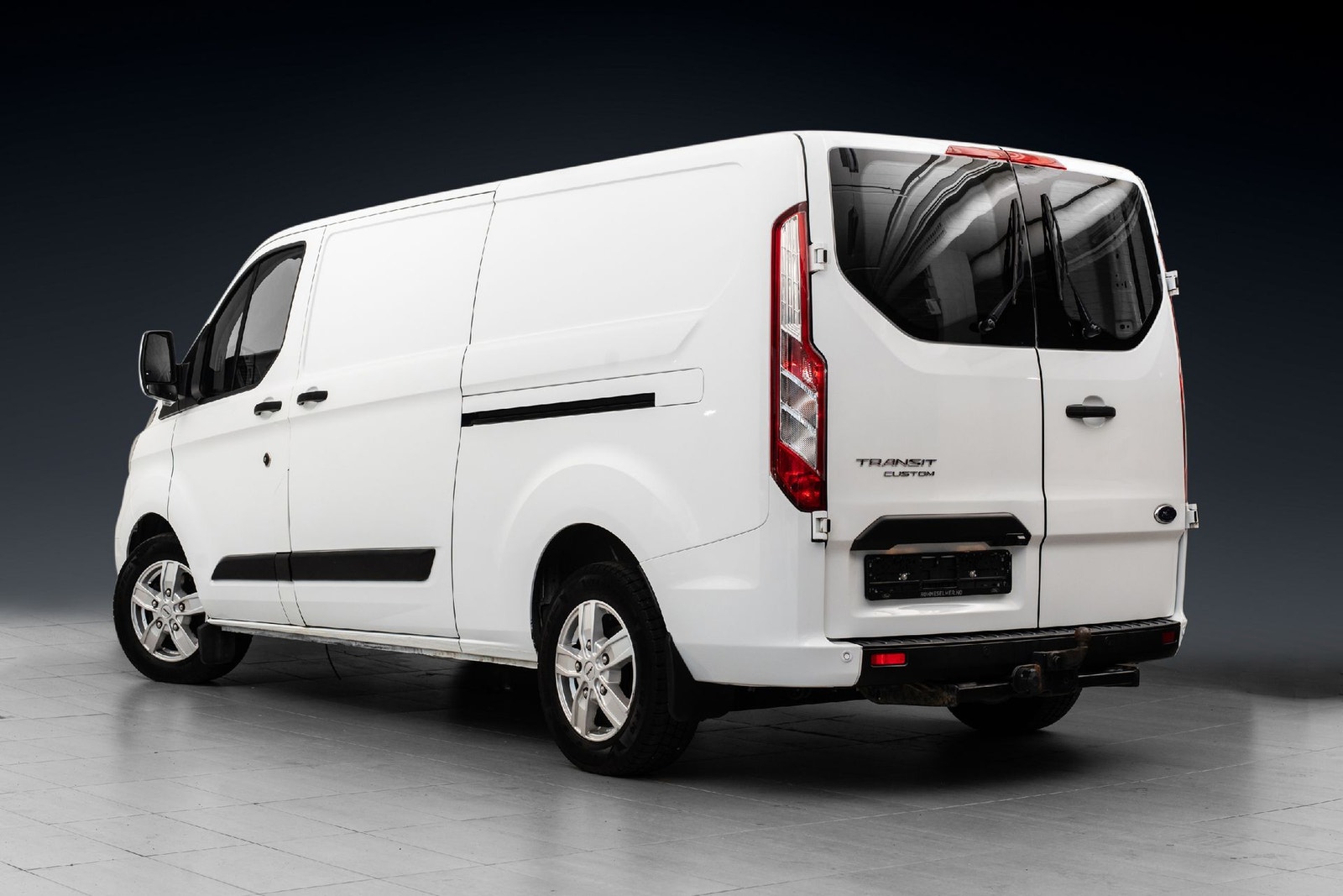 Ford Transit Custom 340 2.0 EcoBlue SelectShift, 6-trins, 130ps, 2023