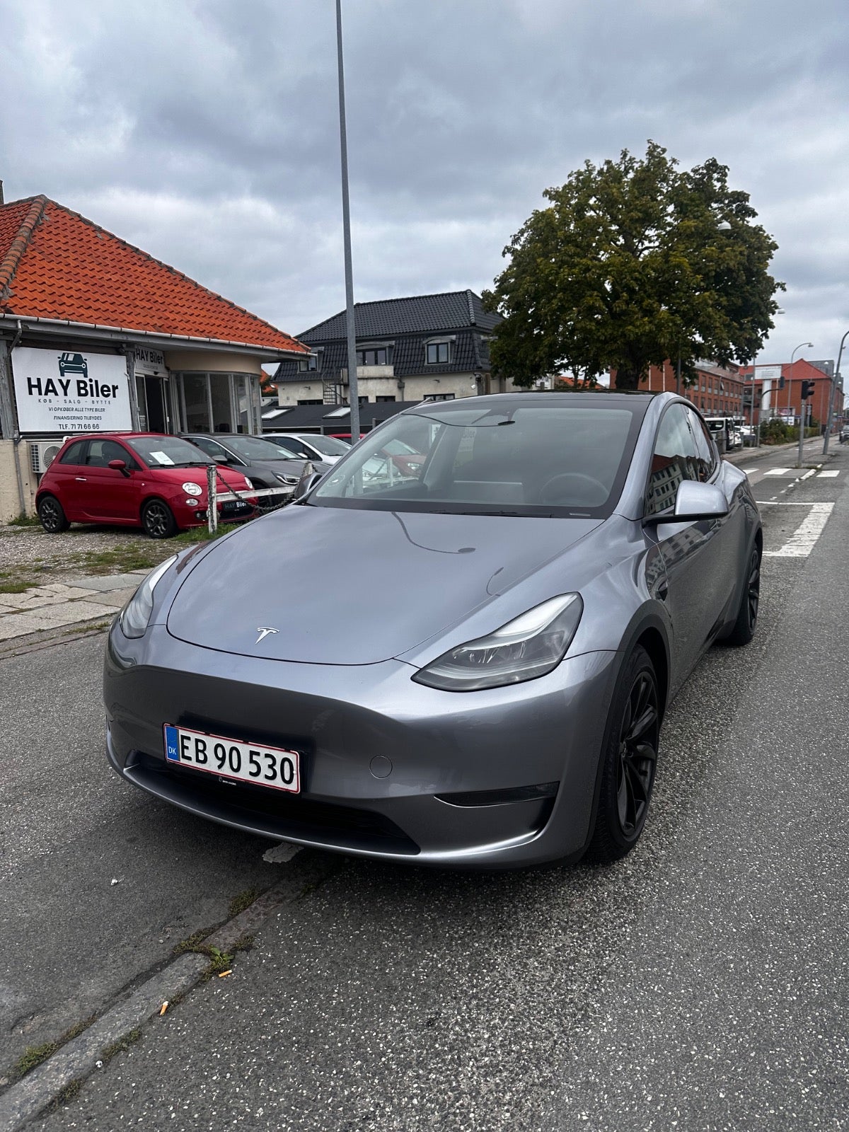 Tesla Model Y Performance, 534ps, 2024