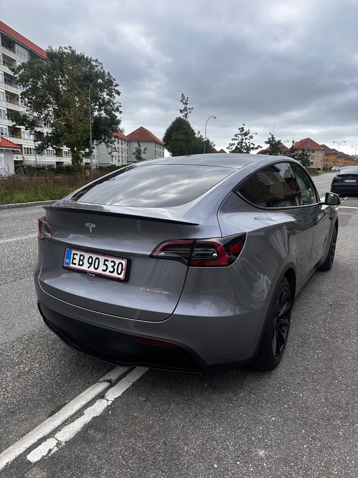 Tesla Model Y Performance, 534ps, 2024