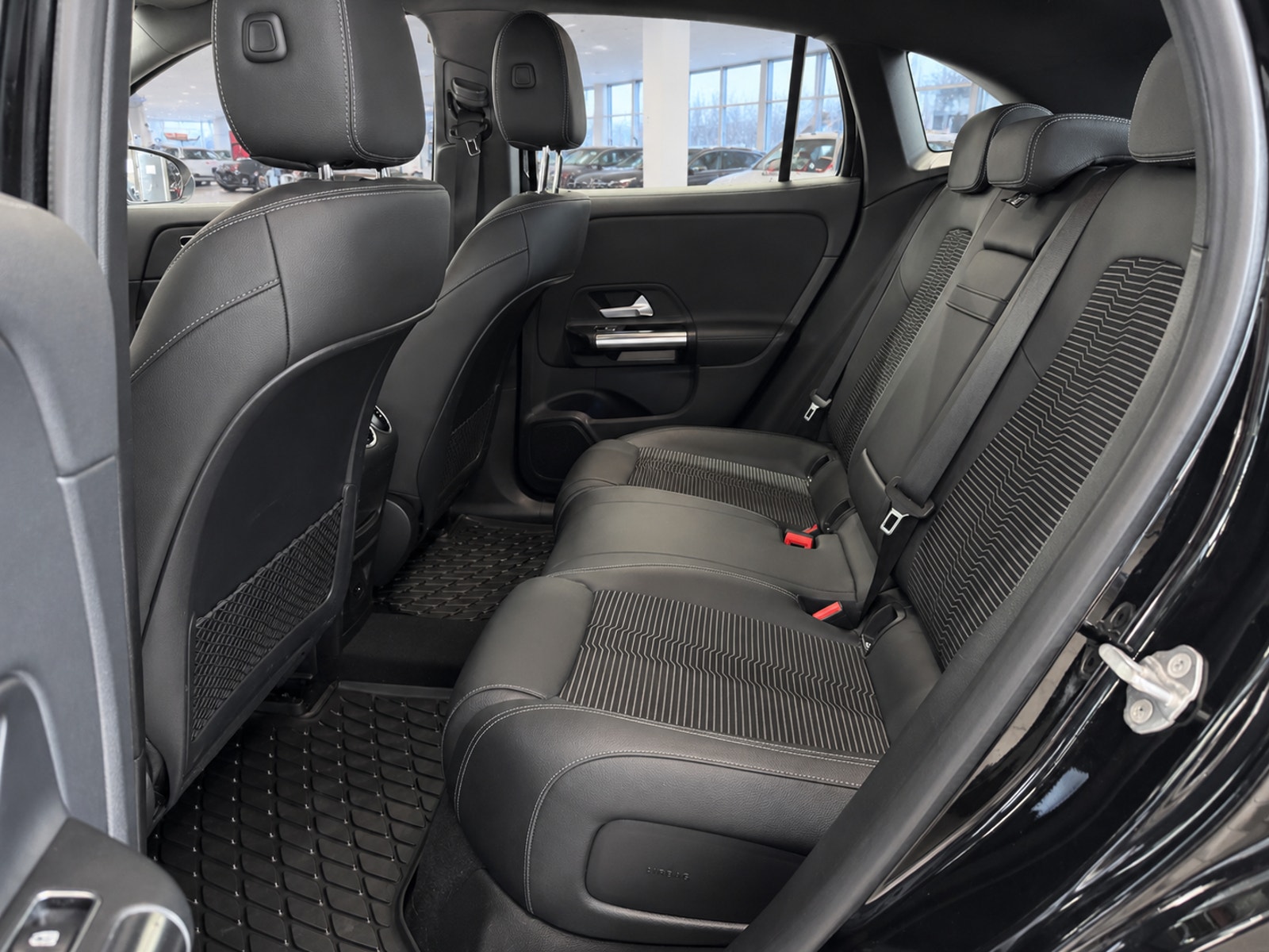 Mercedes-Benz EQA 250, 190ps, 2024