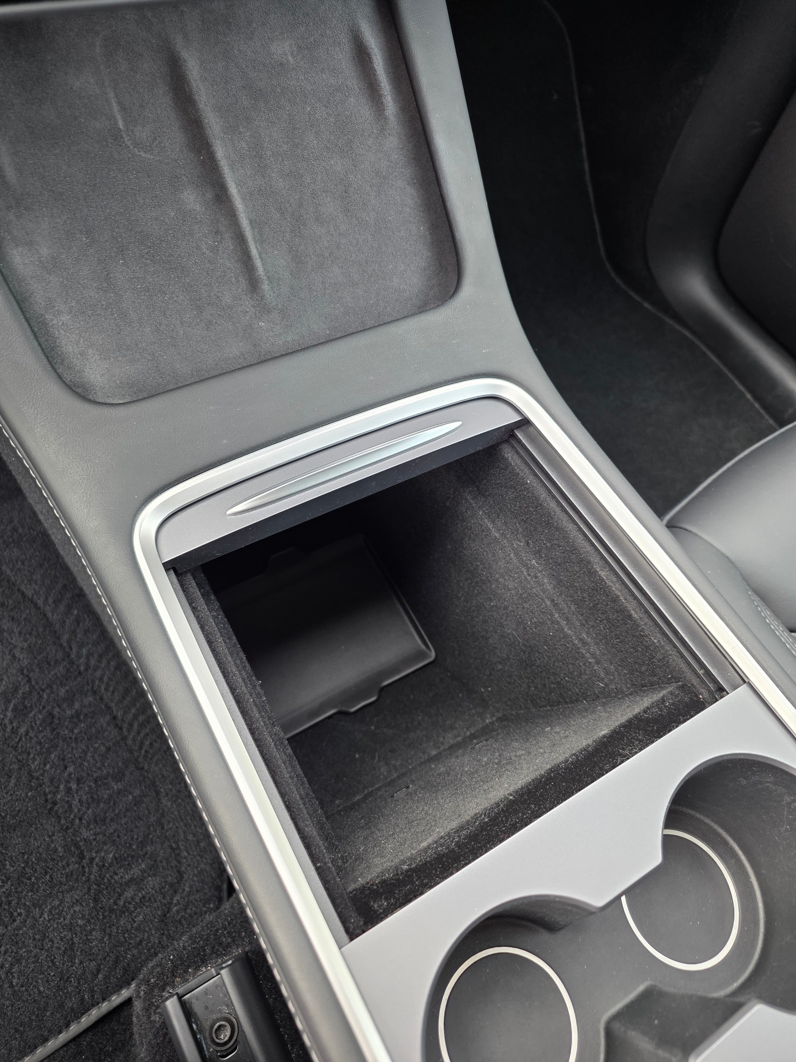 Tesla Model Y Performance, 534hp, 2024