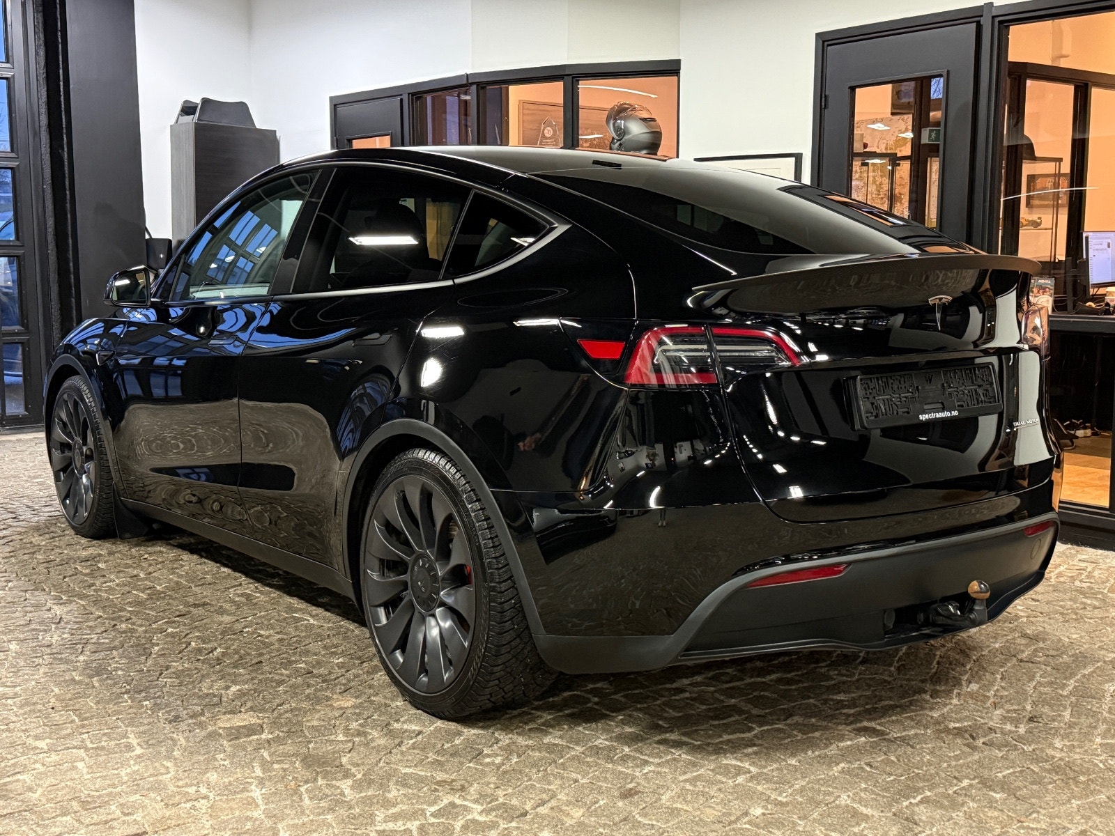 Tesla Model Y Performance, 534hp, 2024