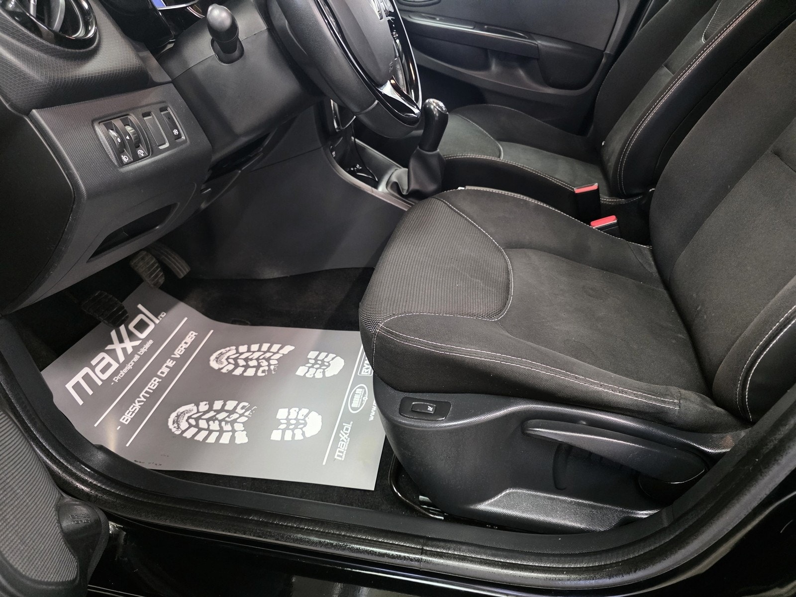 Renault Clio 0.9 TCe Manual, 90hp, 2015