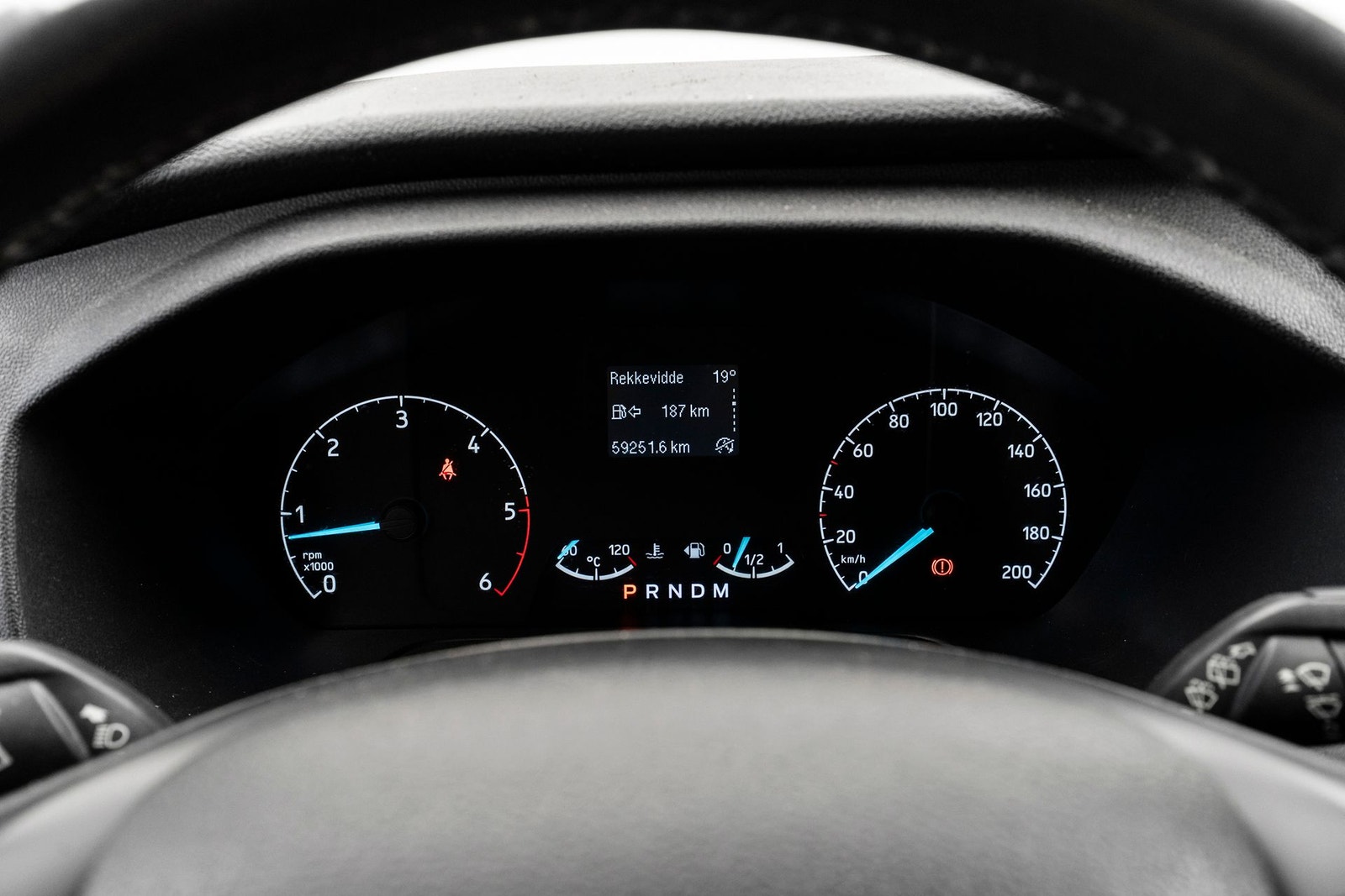 Ford Transit Custom 300 2.0 EcoBlue SelectShift, 130hp, 2023