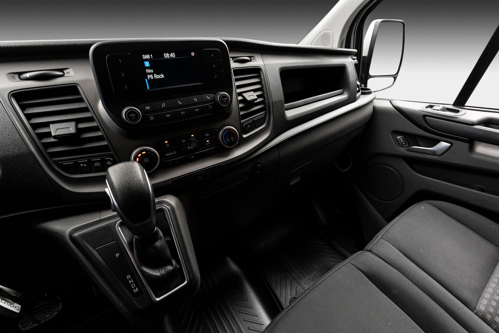 Ford Transit Custom 300 2.0 EcoBlue SelectShift, 130hp, 2023