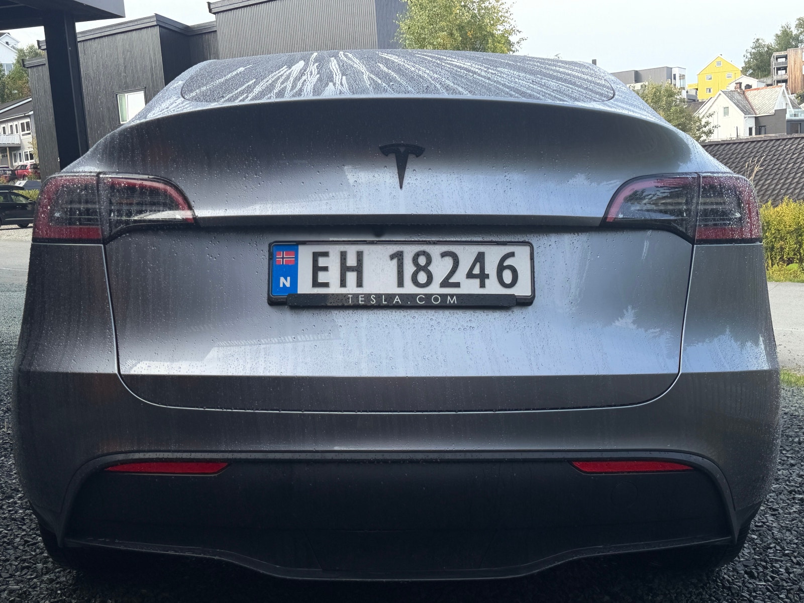 Tesla Model Y Long Range AWD, 514ps, 2023