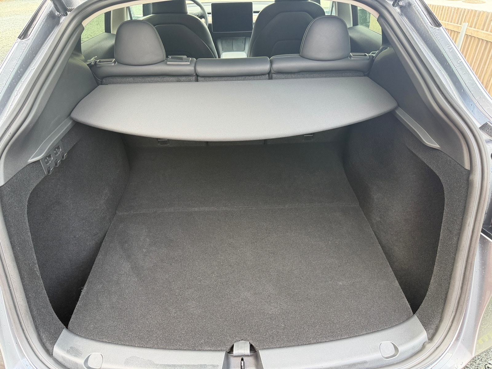 Tesla Model Y Long Range AWD, 514ps, 2023