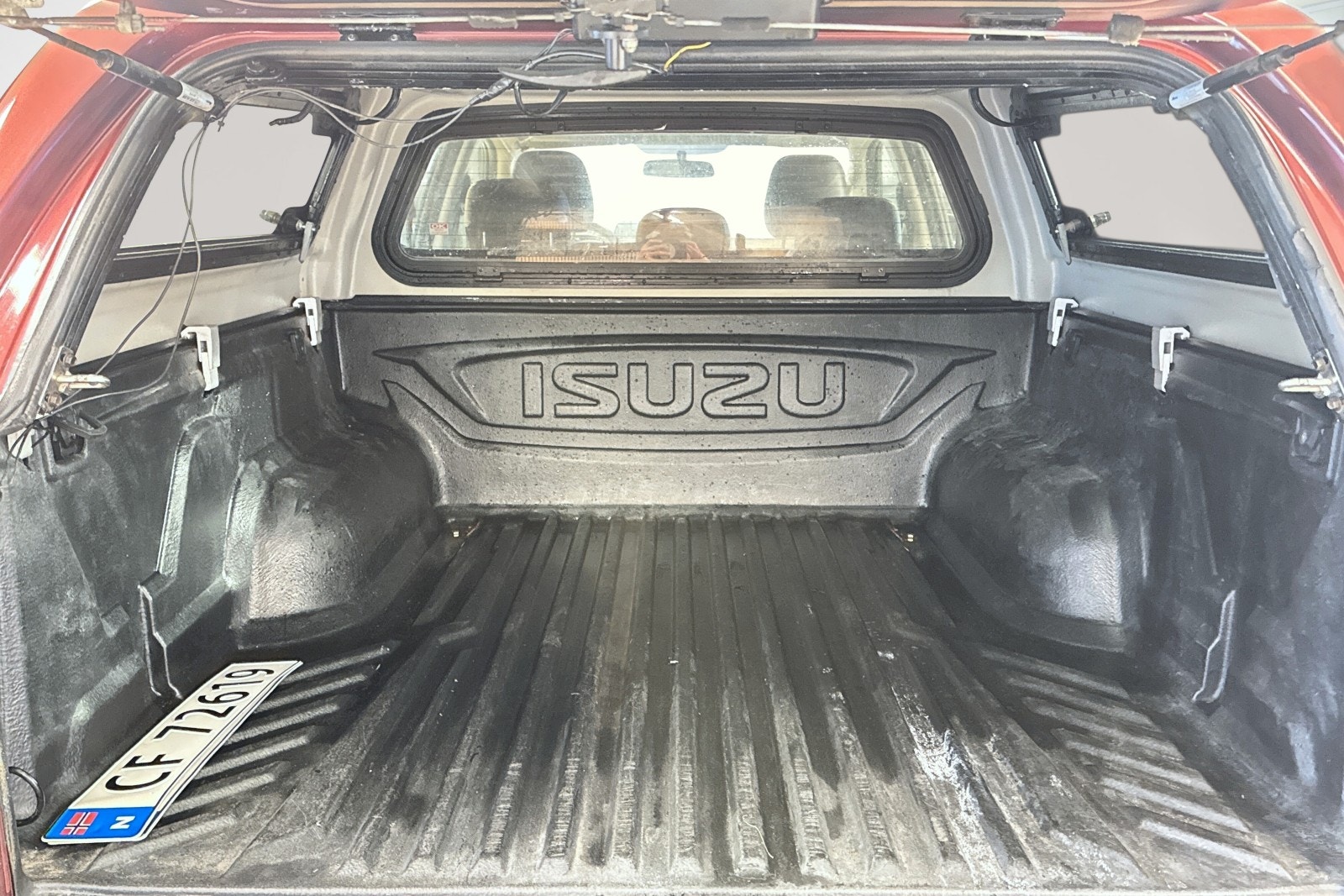Isuzu D-Max Crew Cab 2.5 4WD Automatic, 163hp, 2014