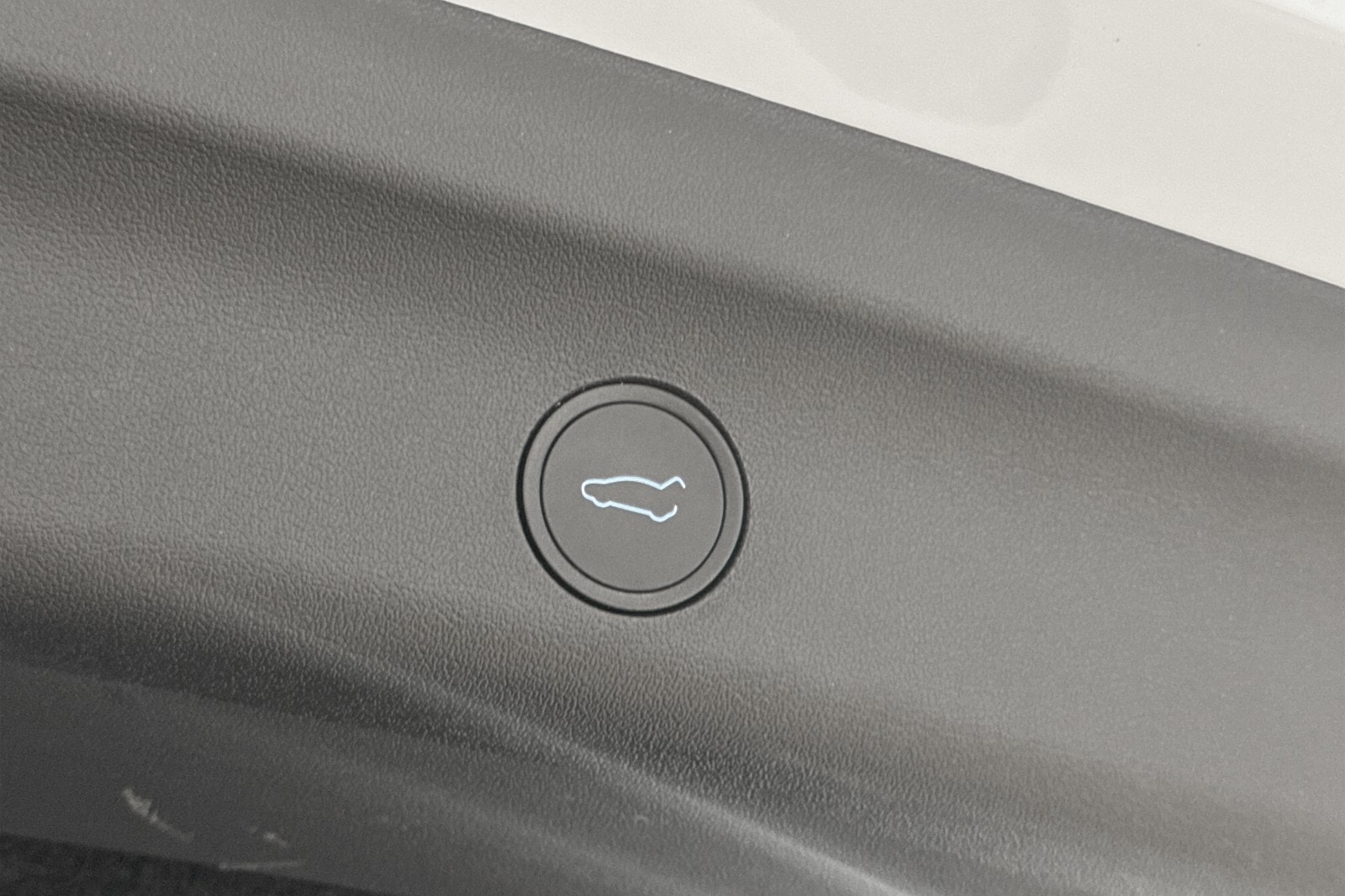 Tesla Model Y Long Range AWD, 514ps, 2023