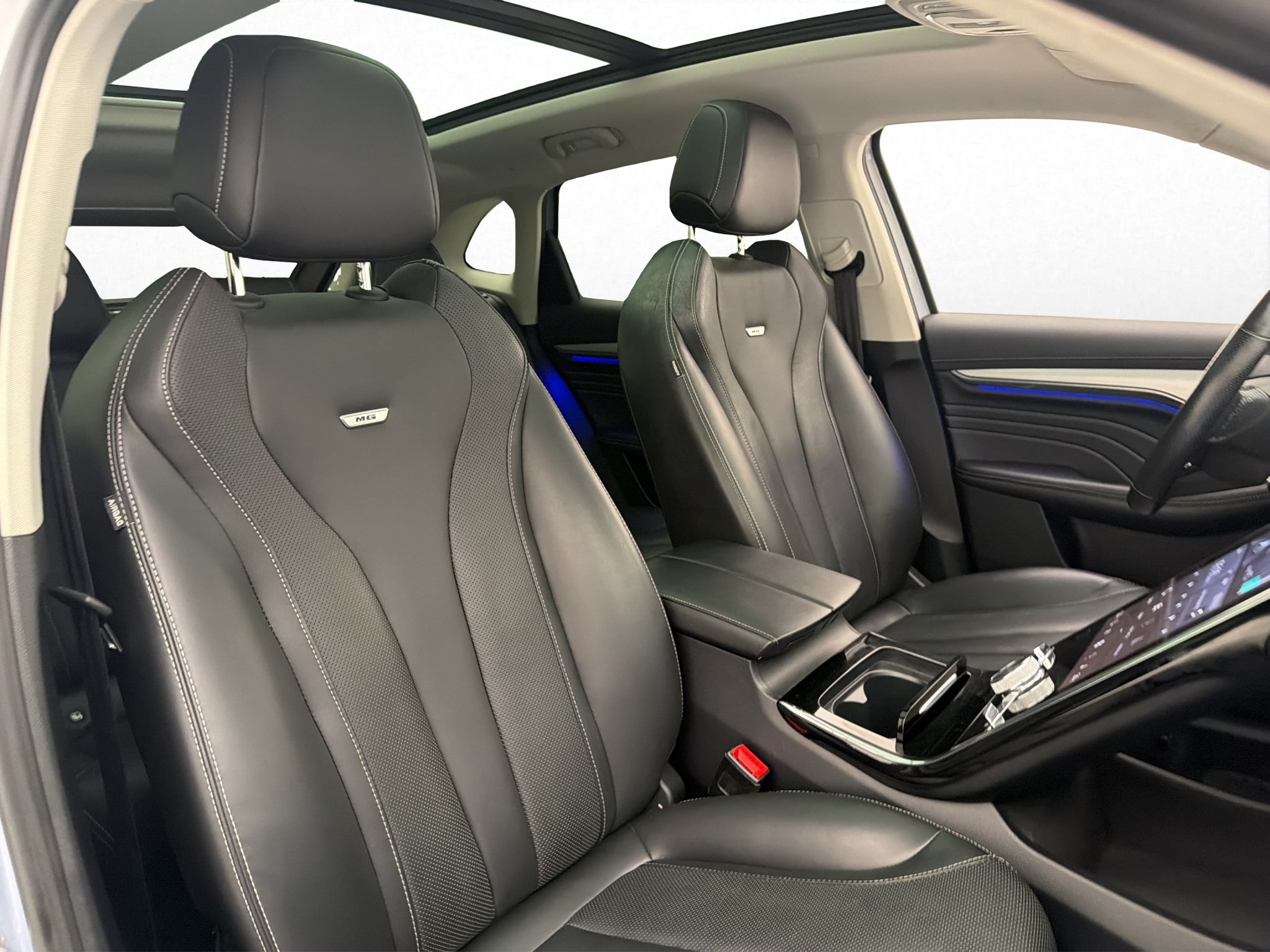 MG Marvel R Performance 70 kWh Automatic, 288hp, 2022