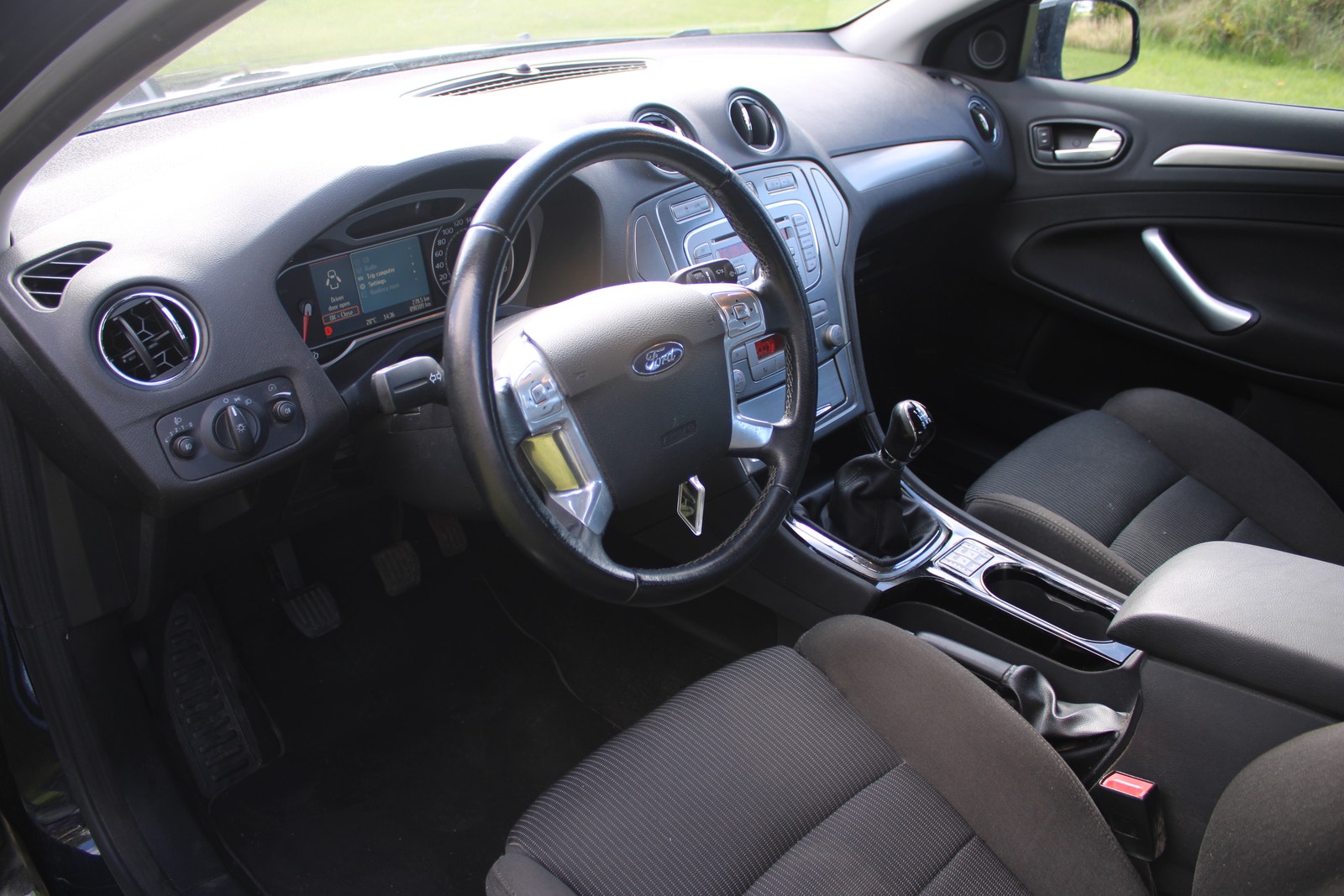 Ford Mondeo Hatchback 2.0 Manual, 5-trins, 145ps, 2008
