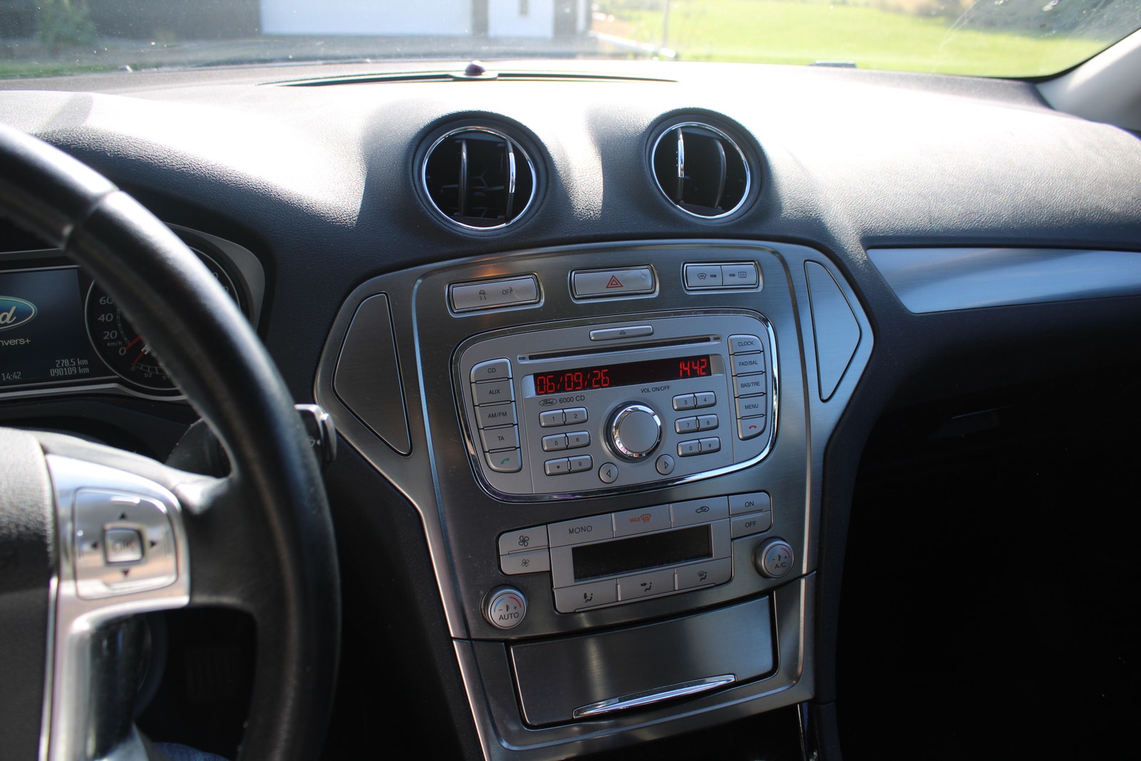 Ford Mondeo Hatchback 2.0 Manual, 5-trins, 145ps, 2008