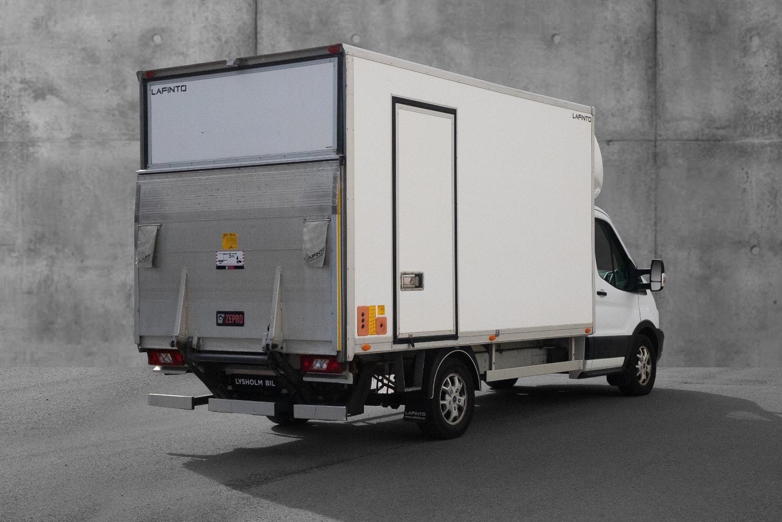 Ford Transit 350 Chassis Cab 2.0 TDCi SelectShift, 6-trins, 170ps, 2019