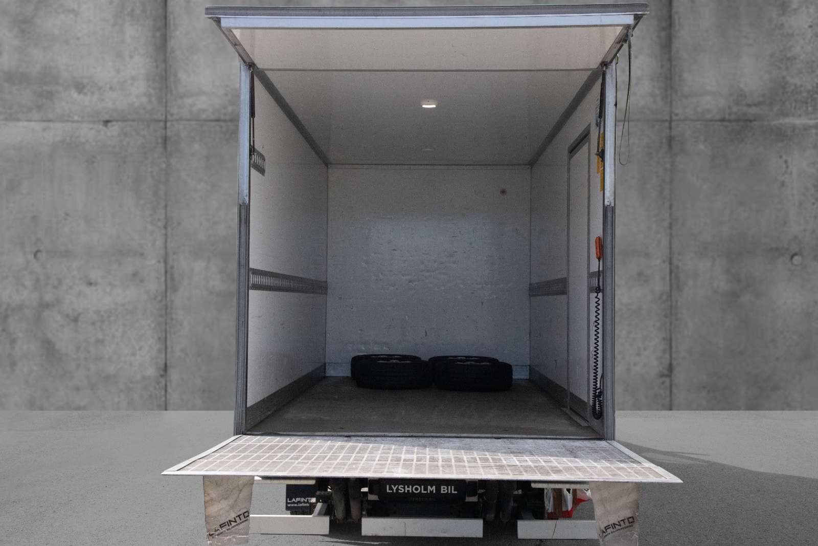 Ford Transit 350 Chassis Cab 2.0 TDCi SelectShift, 6-trins, 170ps, 2019