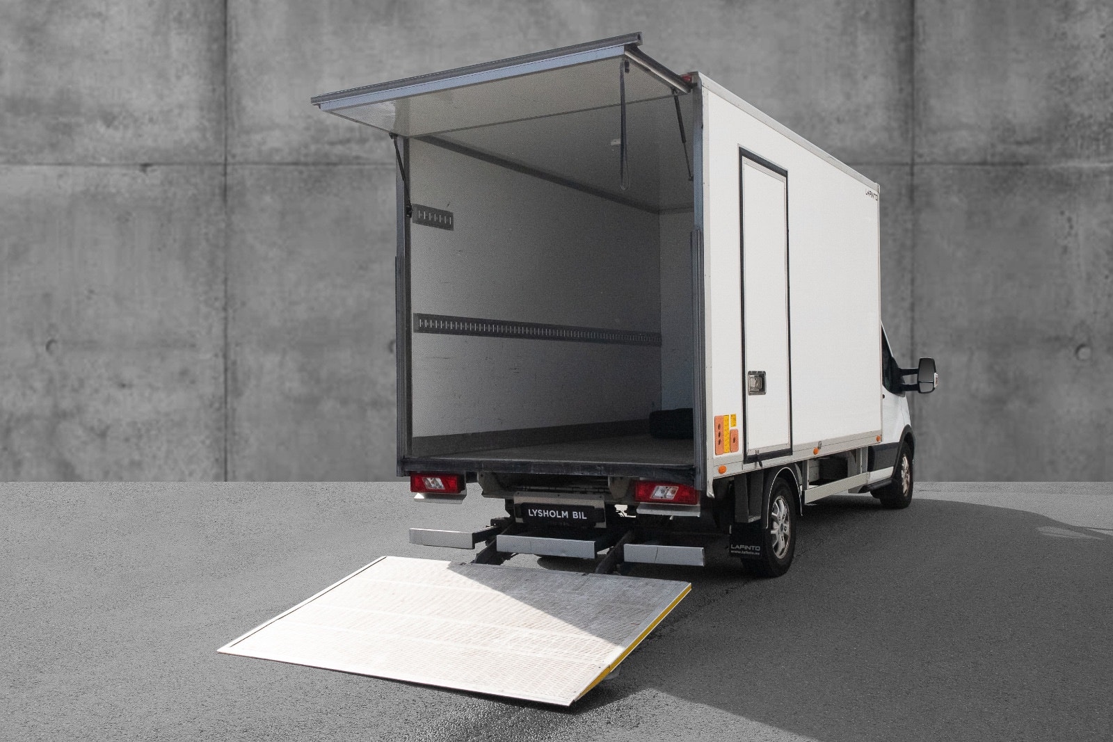 Ford Transit 350 Chassis Cab 2.0 TDCi SelectShift, 6-trins, 170ps, 2019