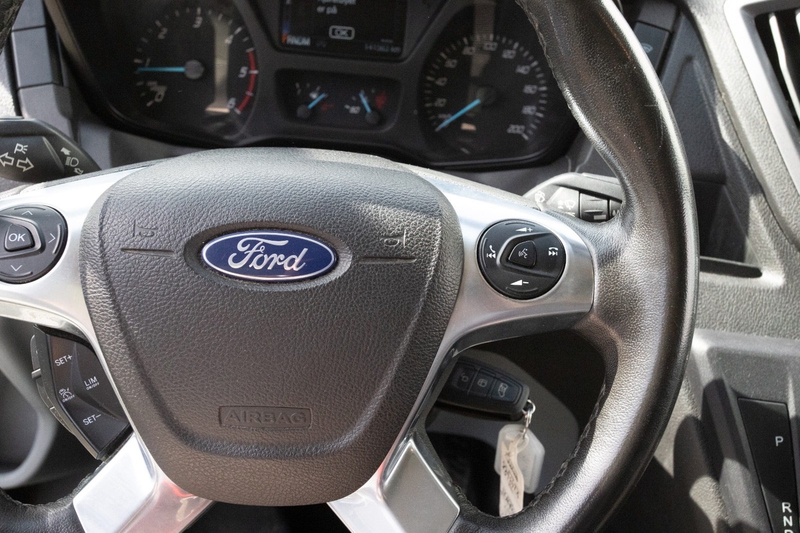 Ford Transit 350 Chassis Cab 2.0 TDCi SelectShift, 6-trins, 170ps, 2019