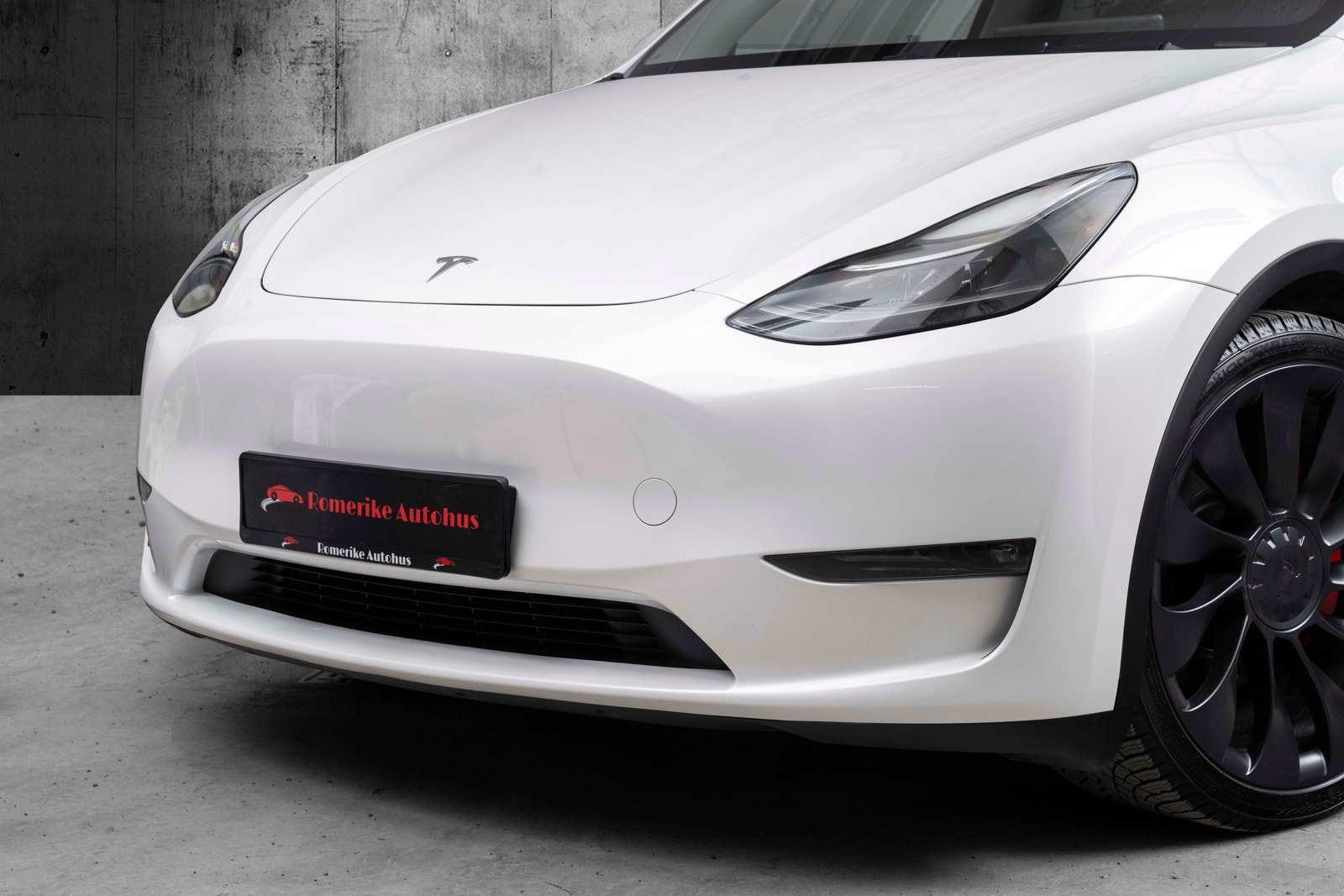 Tesla Model Y Performance, 534ps, 2022